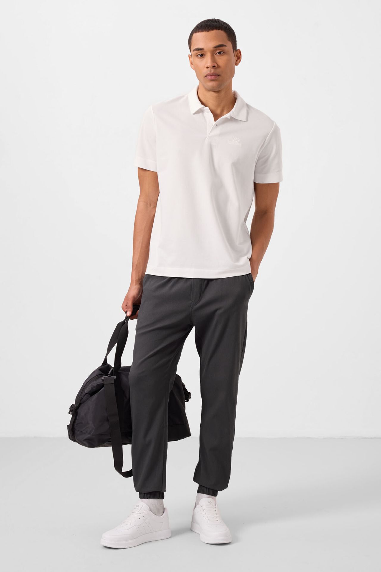 TOMMY Straight-Leg Pull-On Chinos 6