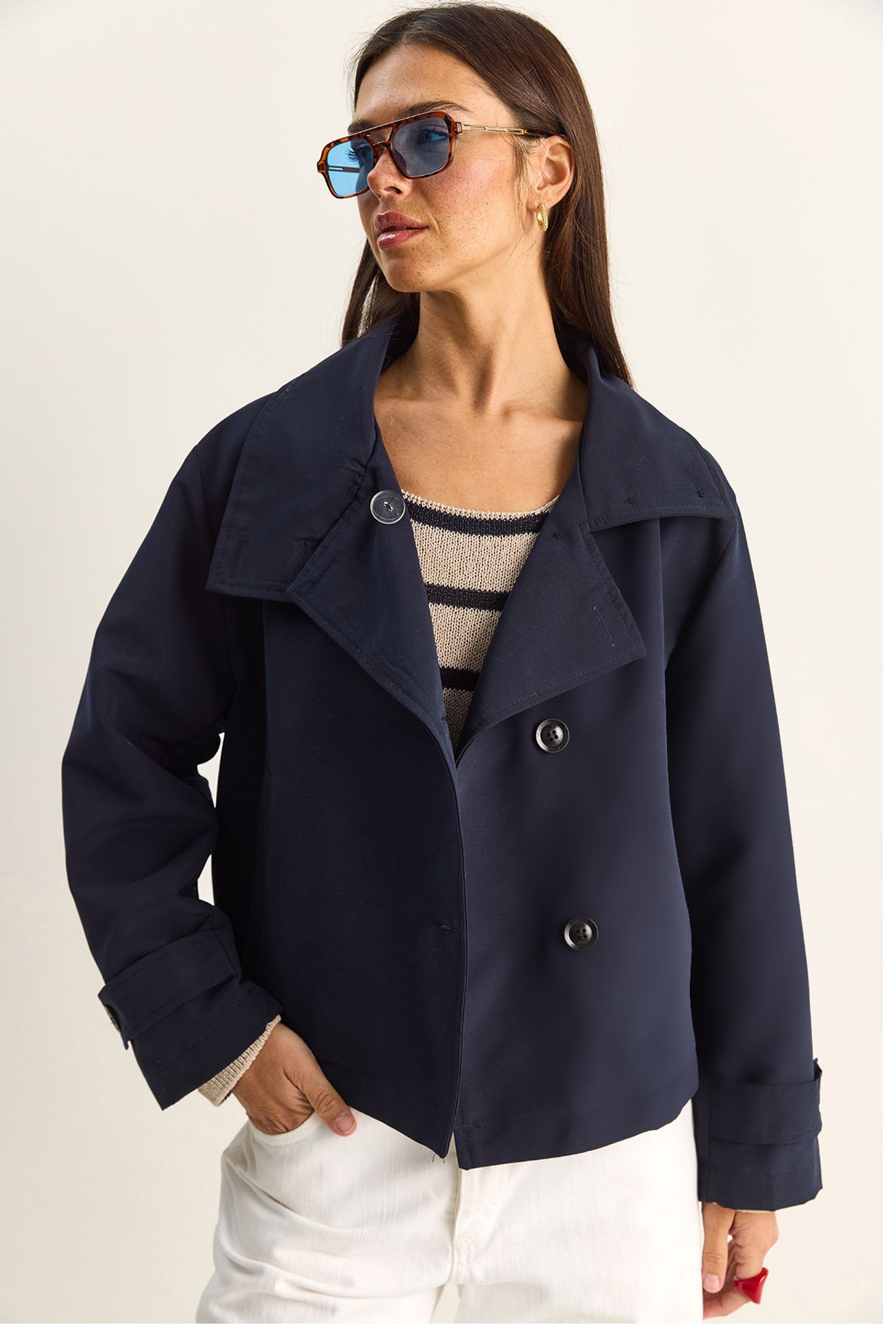 LUCCI Short Mandarin Collar Trench Coat 2