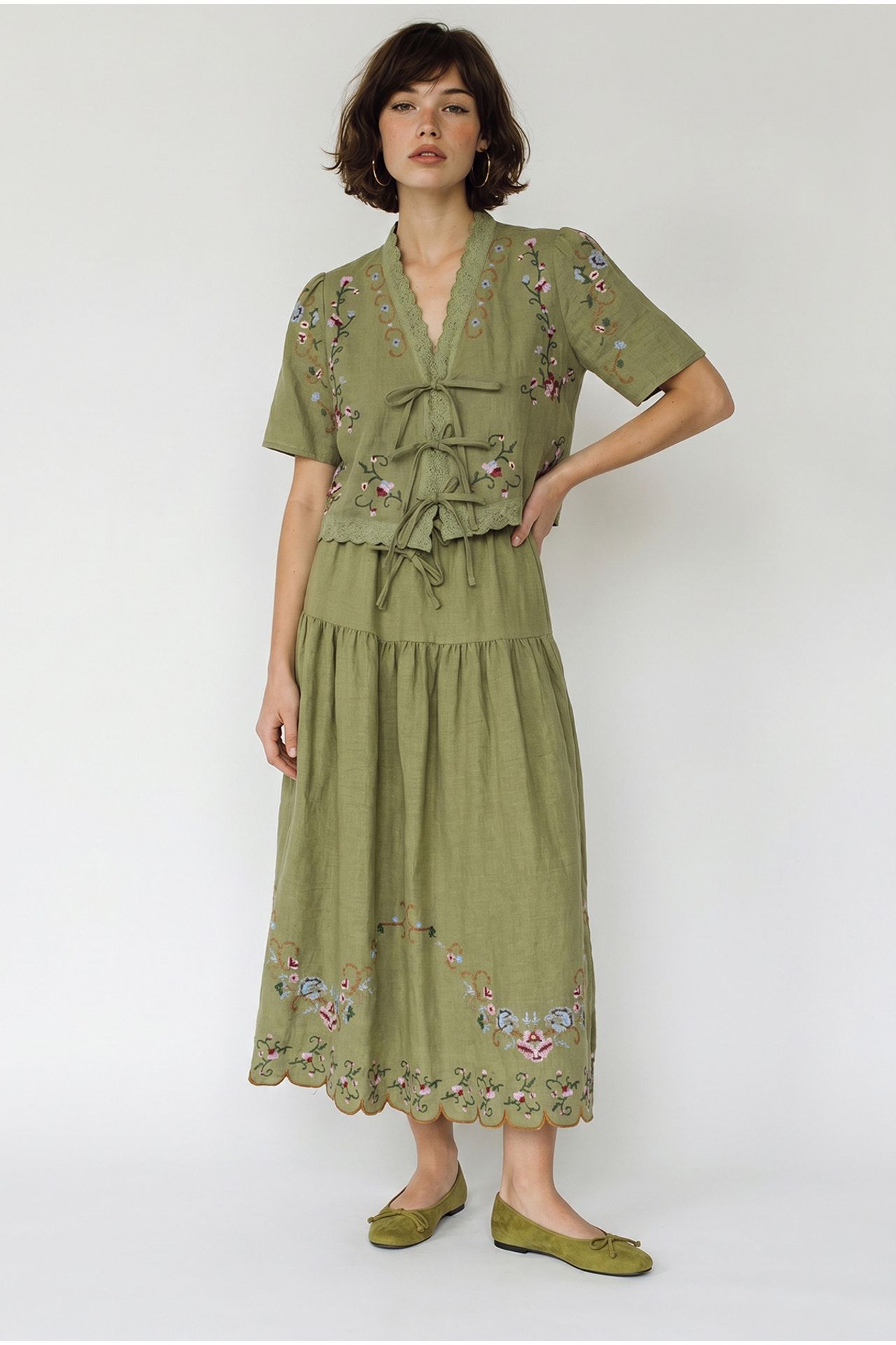 LUCCI Embroidered V-Neck Midi Dress 3