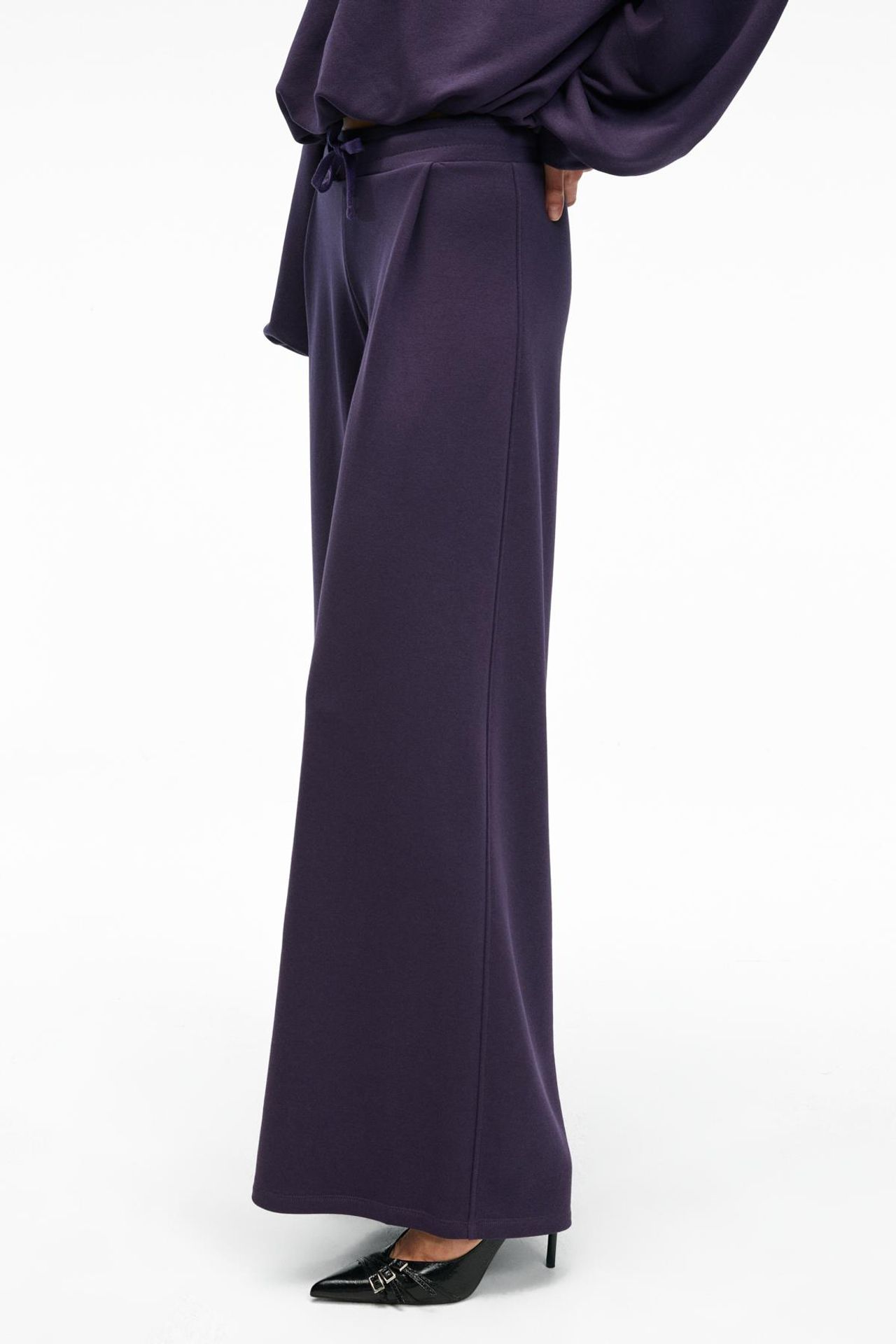 GRIMELANGE Oversized Wide-Leg Drawstring Sweatpants 4