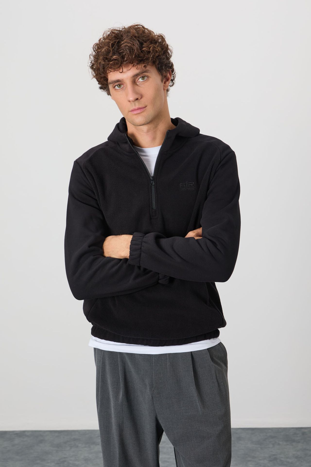 TOMMY Men's Color-Blocked Half-Zip Plush Sweatshirt 4