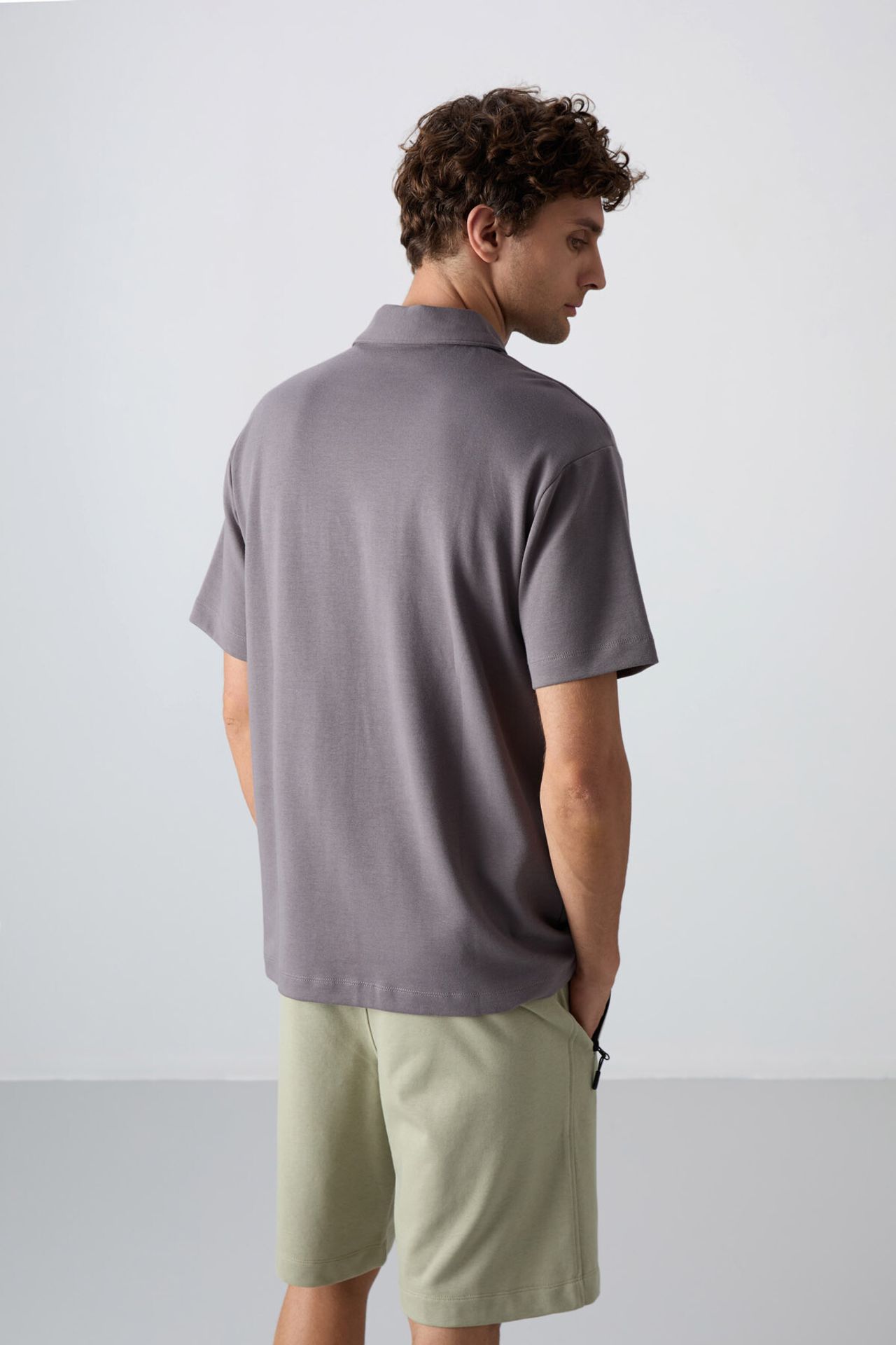 TOMMY Men's Oversized Polo T-Shirt 5