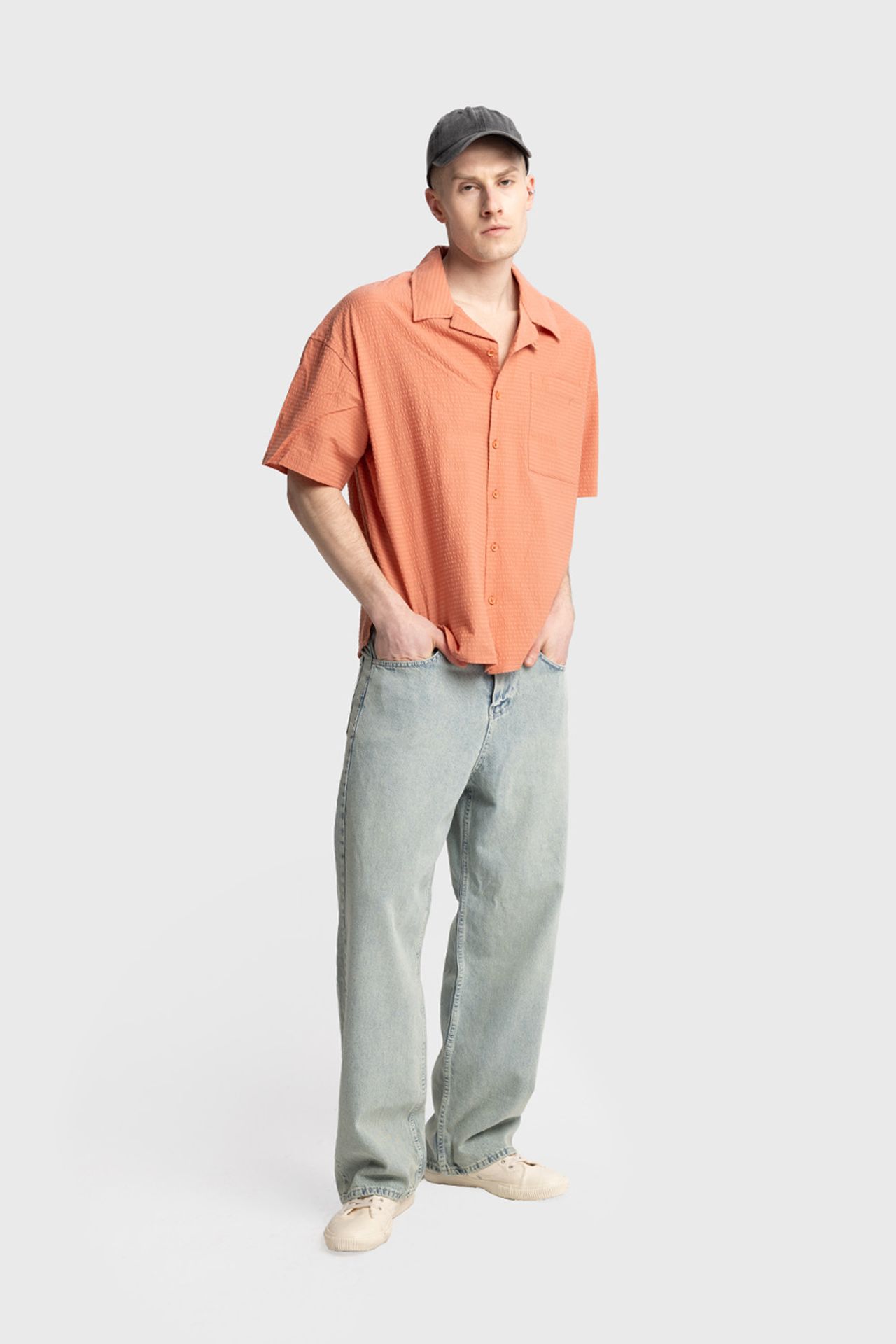 GIESTO Textured Short Sleeve Shirt 2