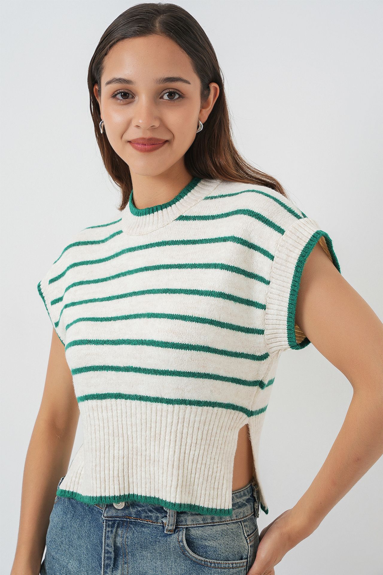 BDART Striped Knit Sweater Vest 3