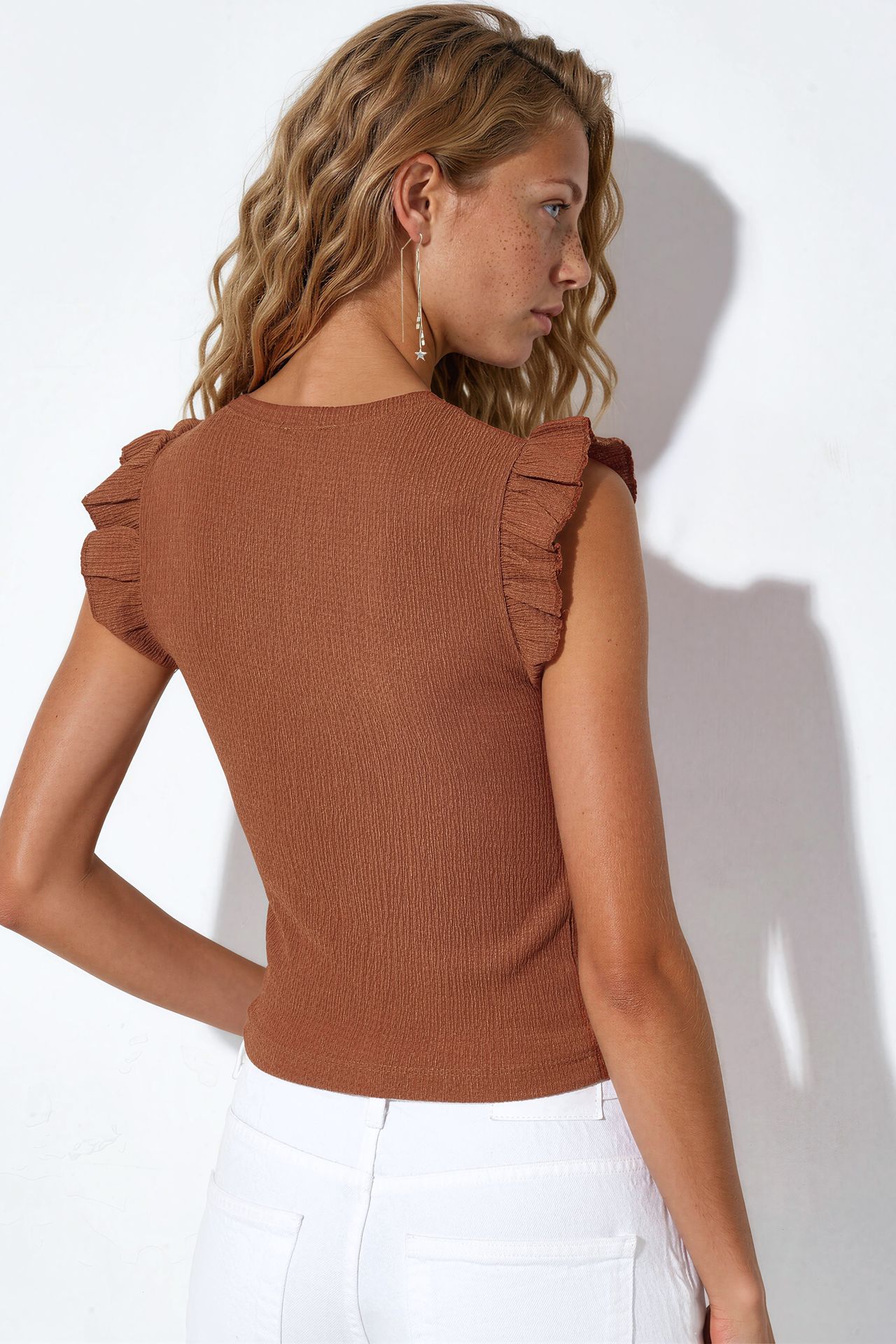 BDART Ribbed Sleeveless Crew Neck Blouse 3