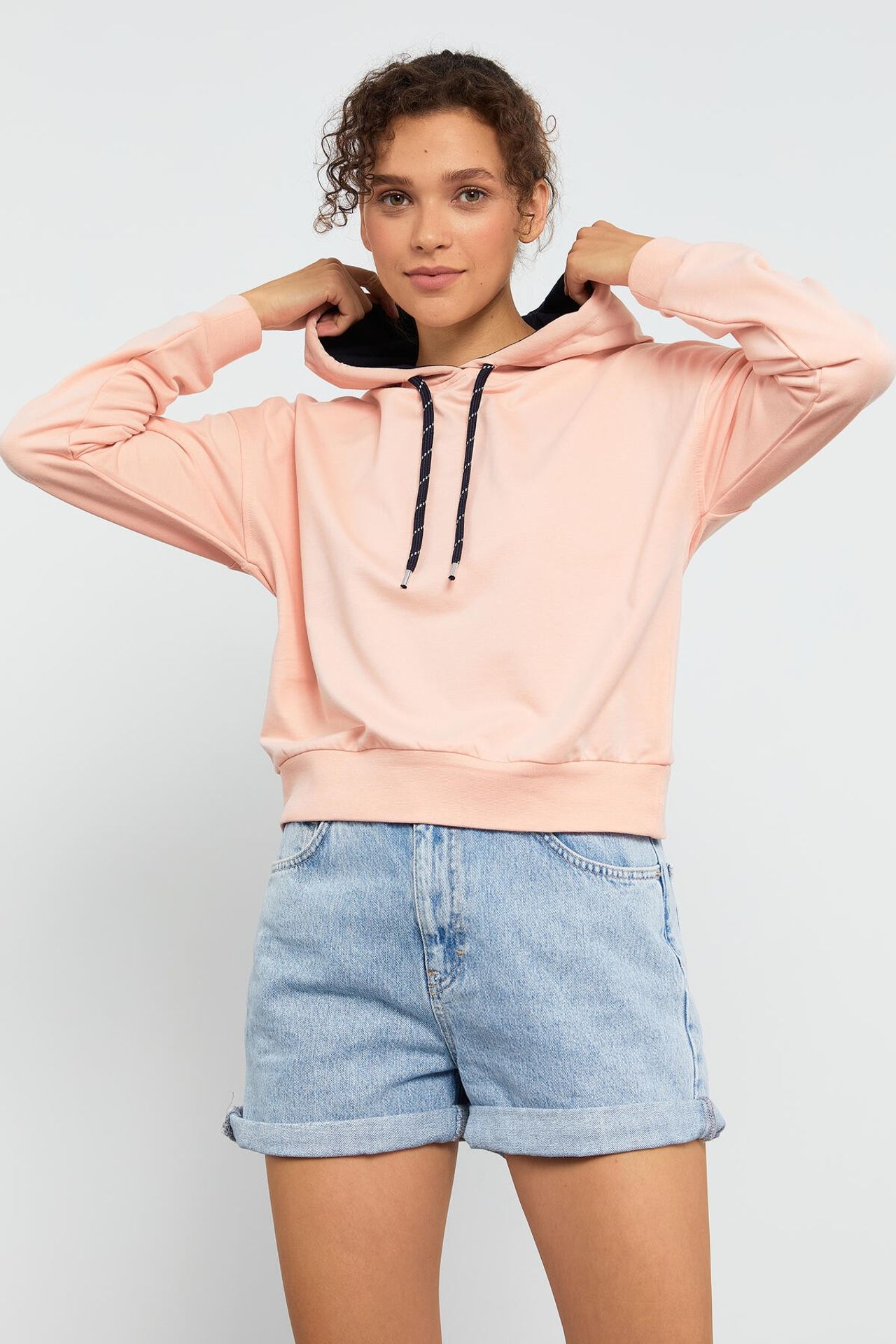 TOMMY Relaxed Hooded Sweatshirt With Tie Detail 5