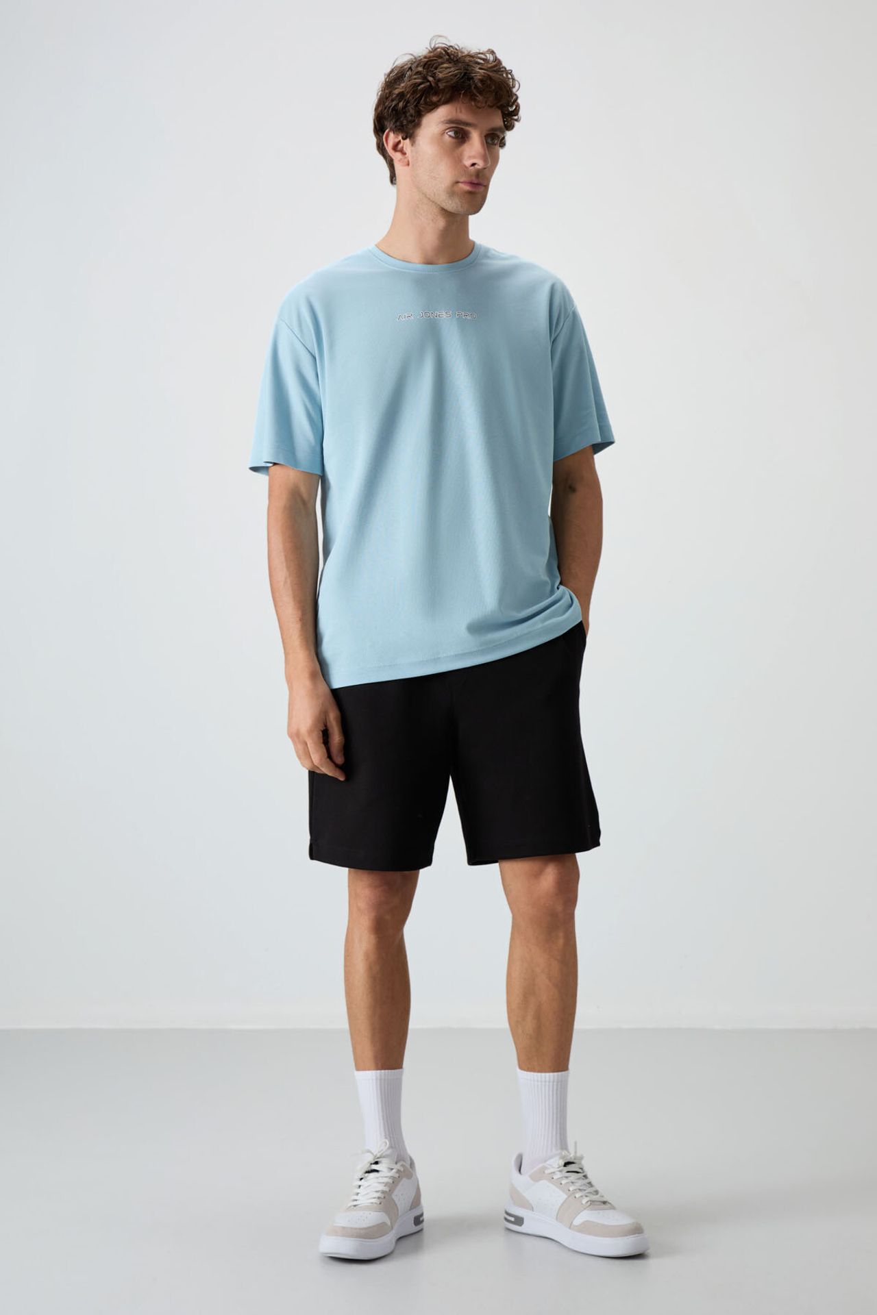 TOMMY Oversized Printed Crew Neck T-Shirt 5