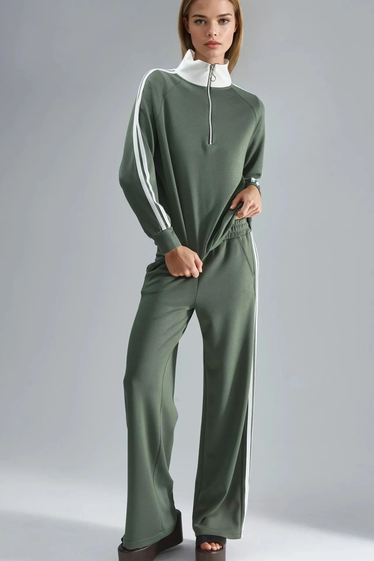 BERSAN Two-Piece Coordinated Set 1