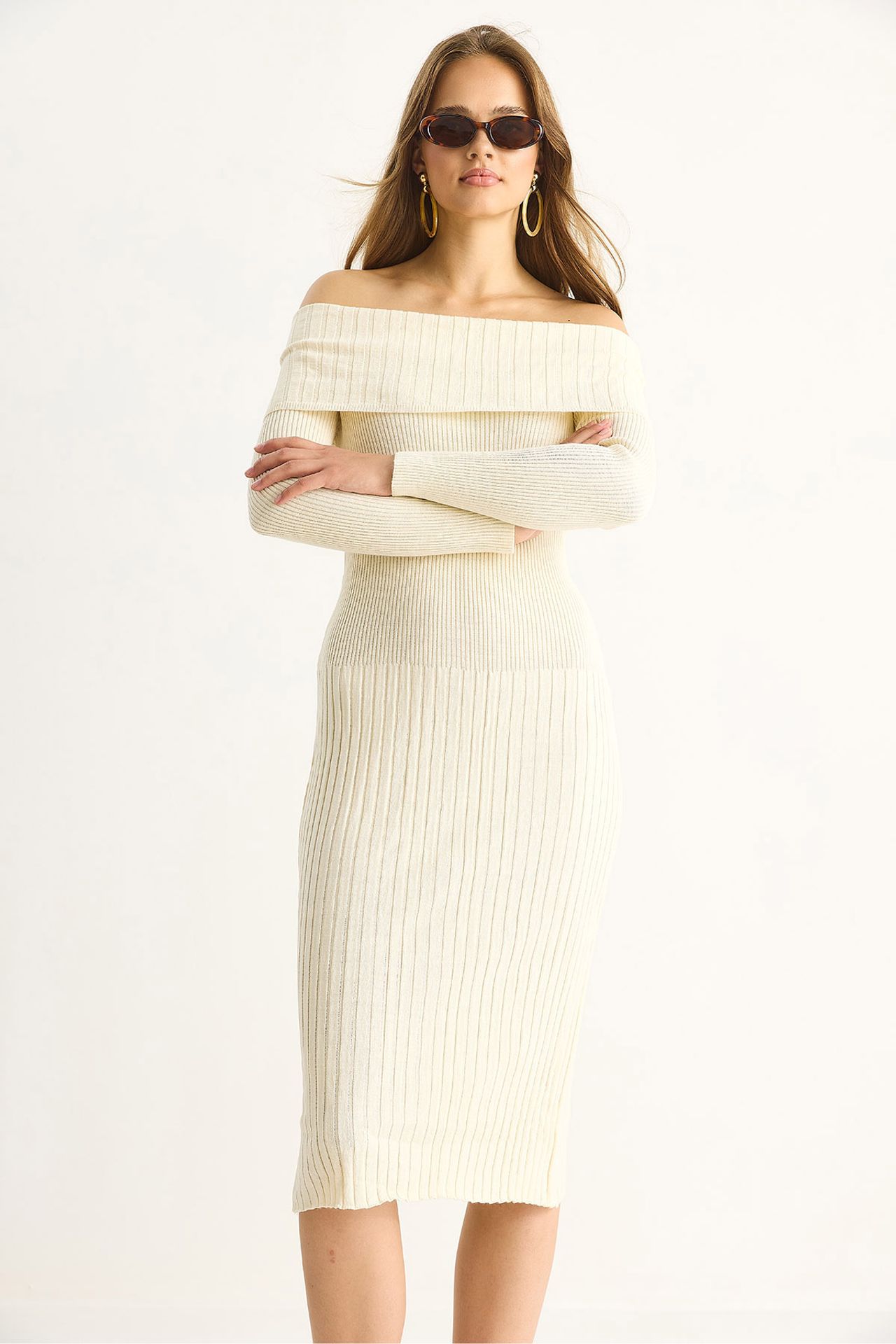 LUCCI Ribbed Midi Dress