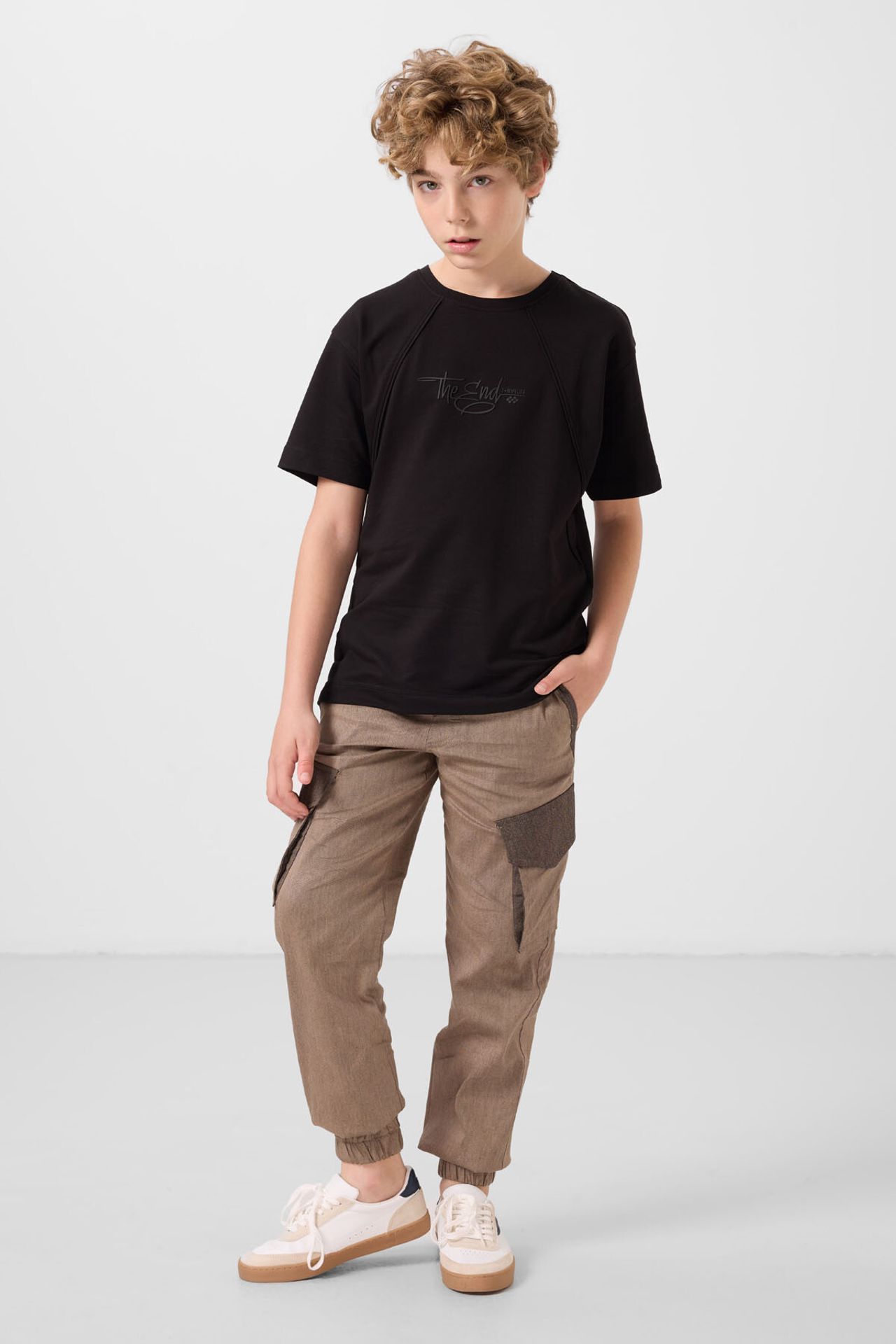 TOMMY Youth Cargo Joggers 1