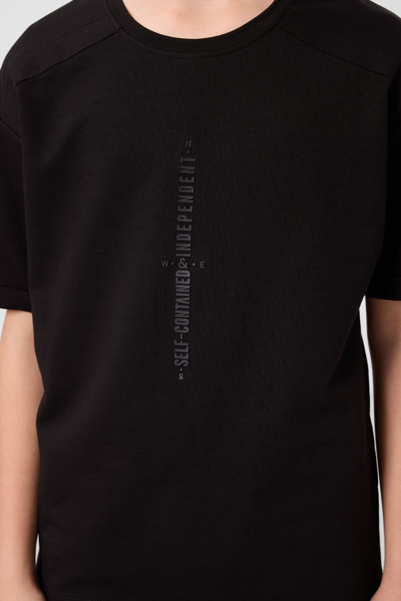 TOMMY Youth Oversized Crew Neck T-Shirt 3