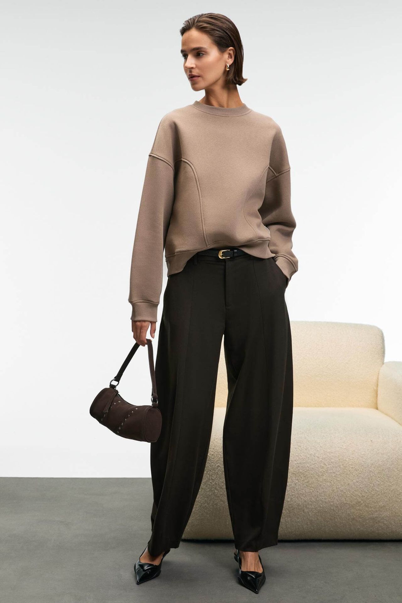 GRIMELANGE Oversized Crew Neck Sweatshirt 4