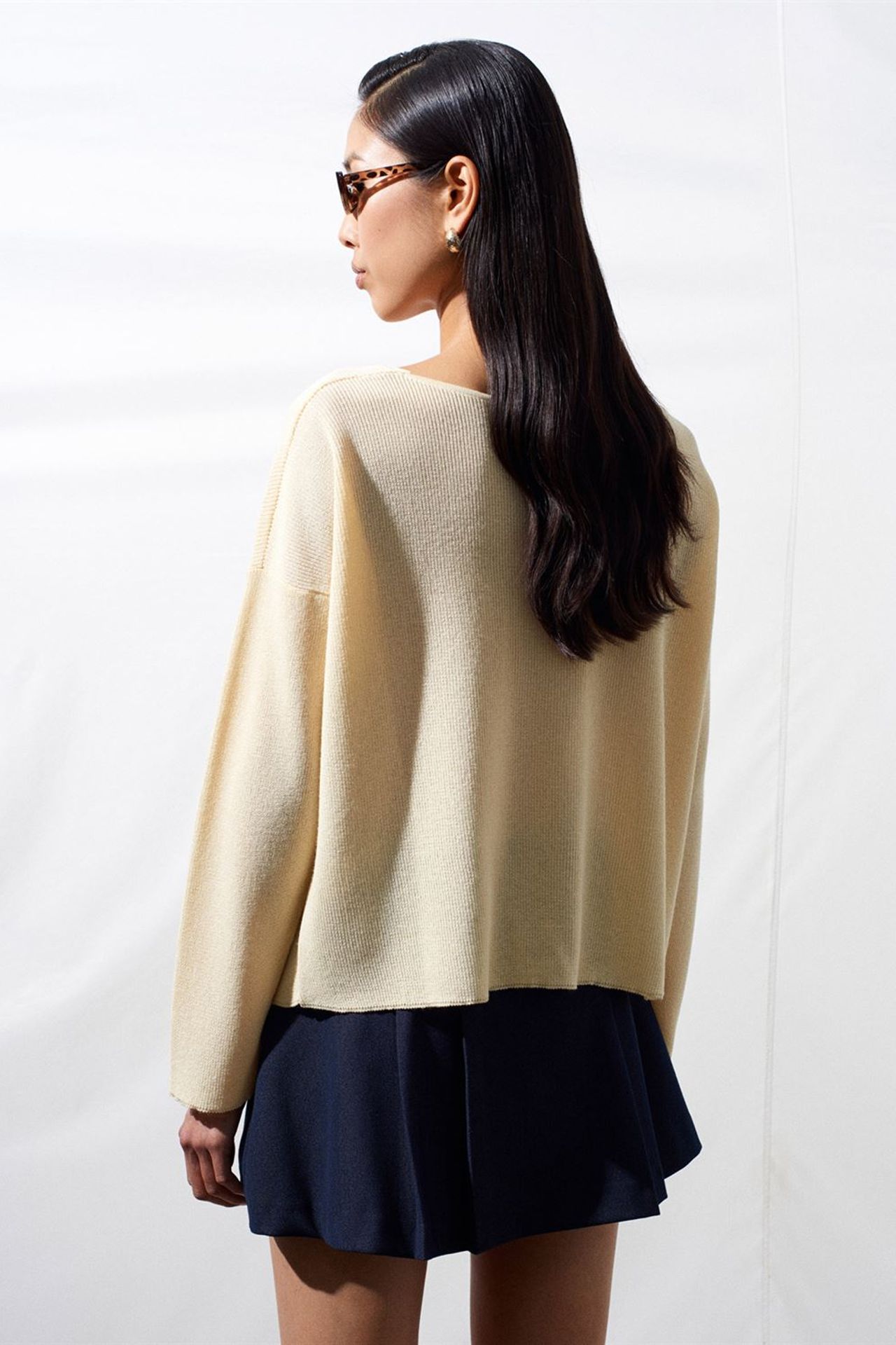 DILVIN Women's V-neck Ribbed Knit Sweater 2