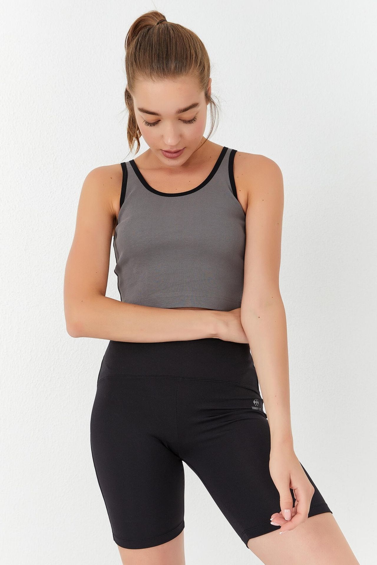 TOMMY Ribbed Sleeveless Crop Top 4