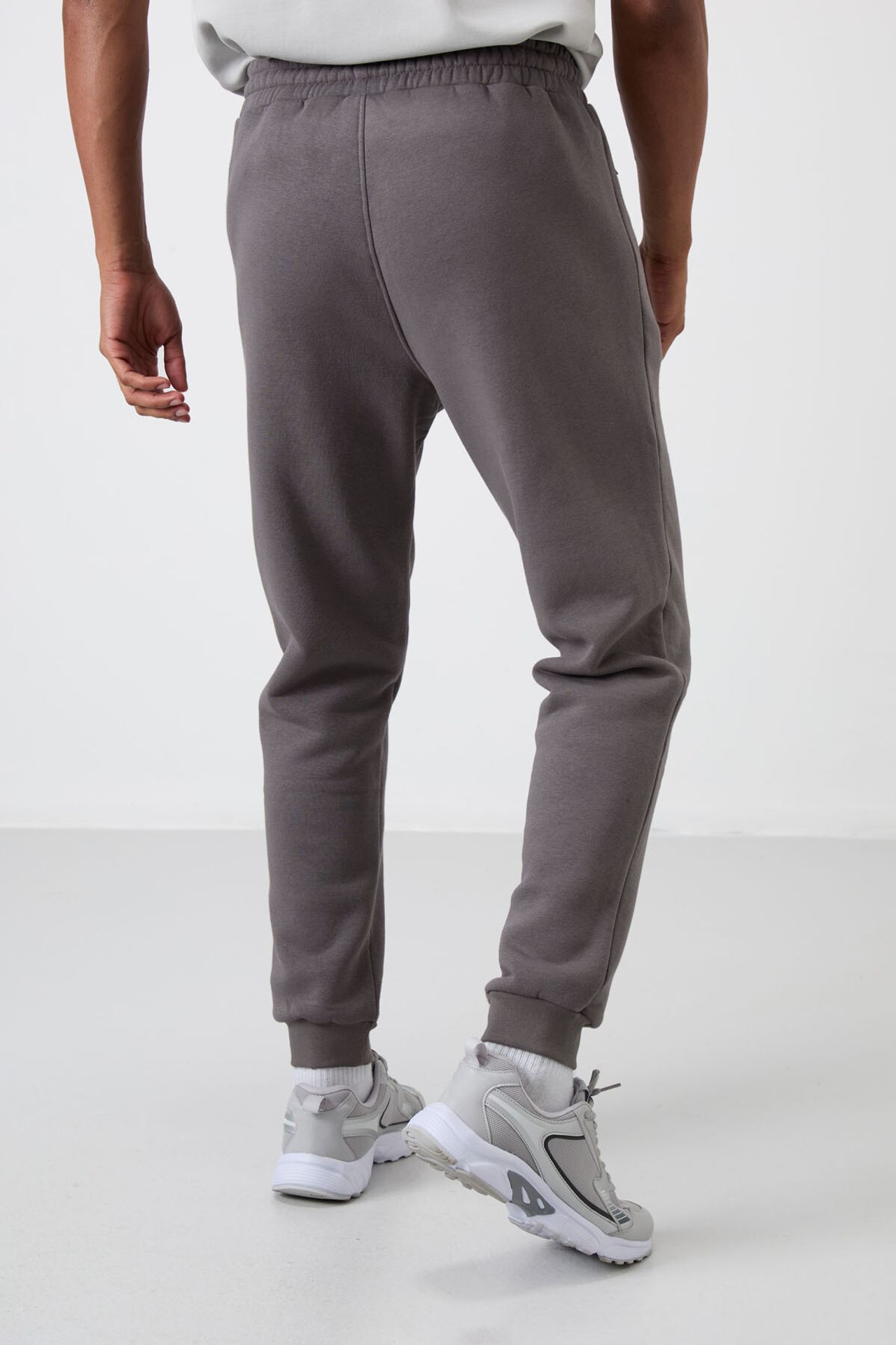 TOMMY Men's Jogger Sweatpants 5