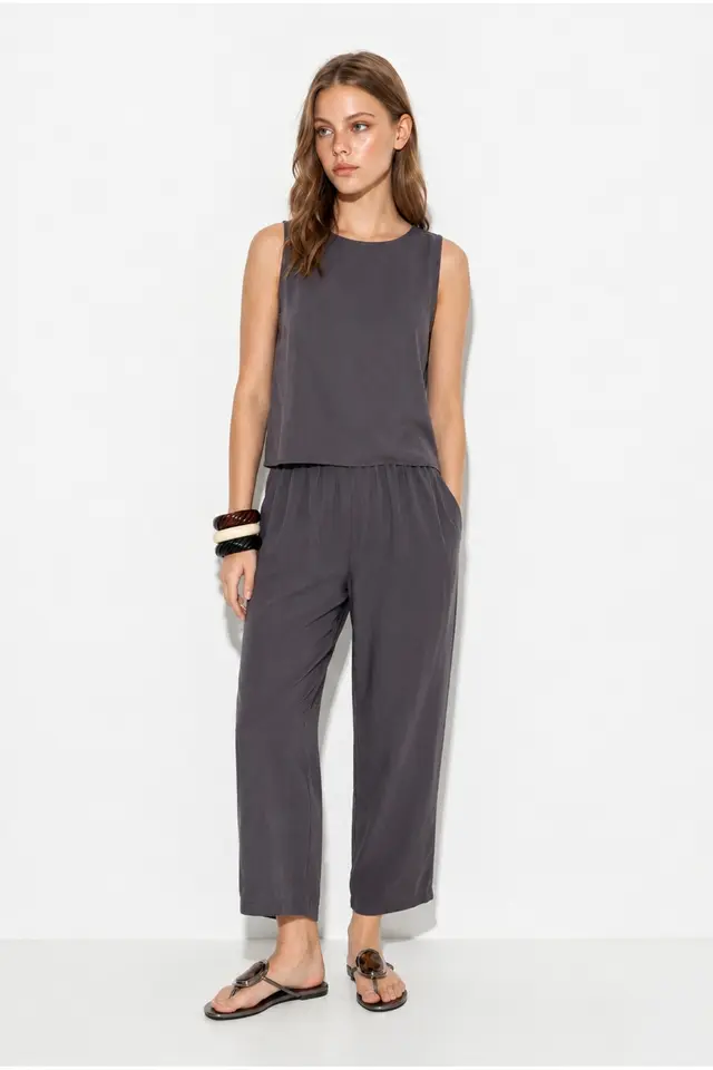 LUCCI Sleeveless Crew Neck Blouse and Carrof Fıt Pants Set