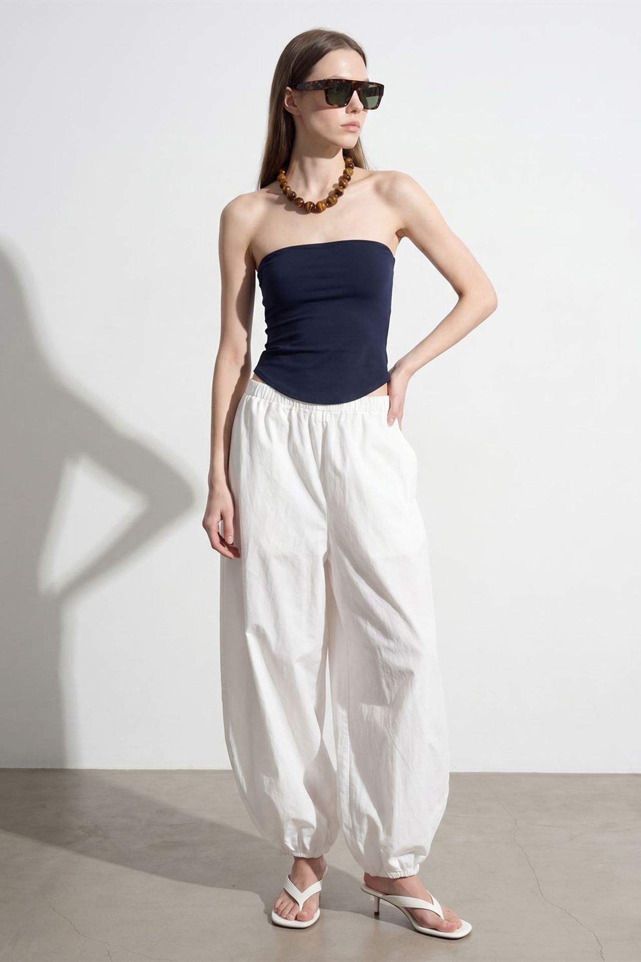 DILVIN Women’s Strapless Crop Bandeau Top 4