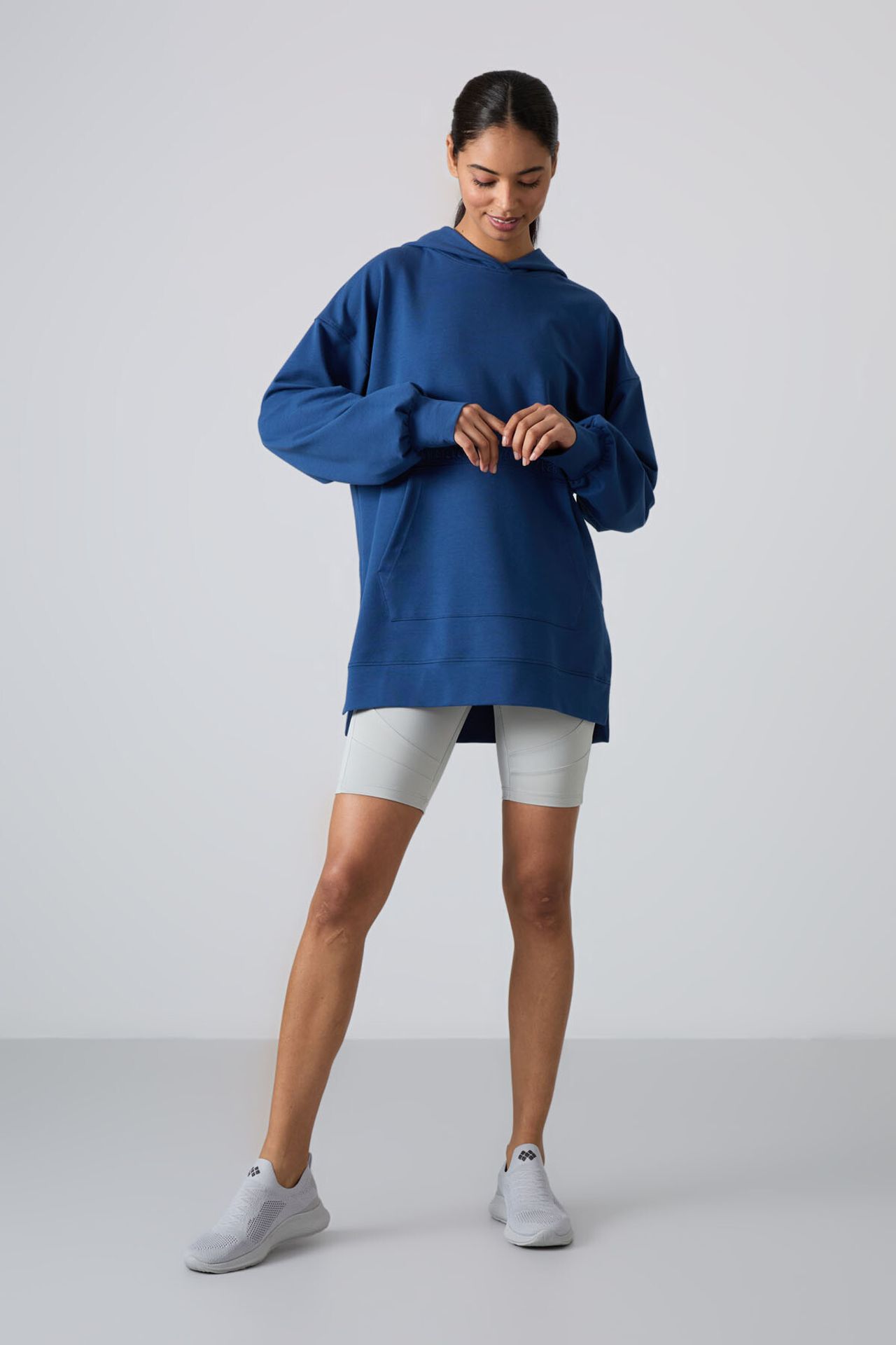 TOMMY Oversized Printed Hooded Sweatshirt 2