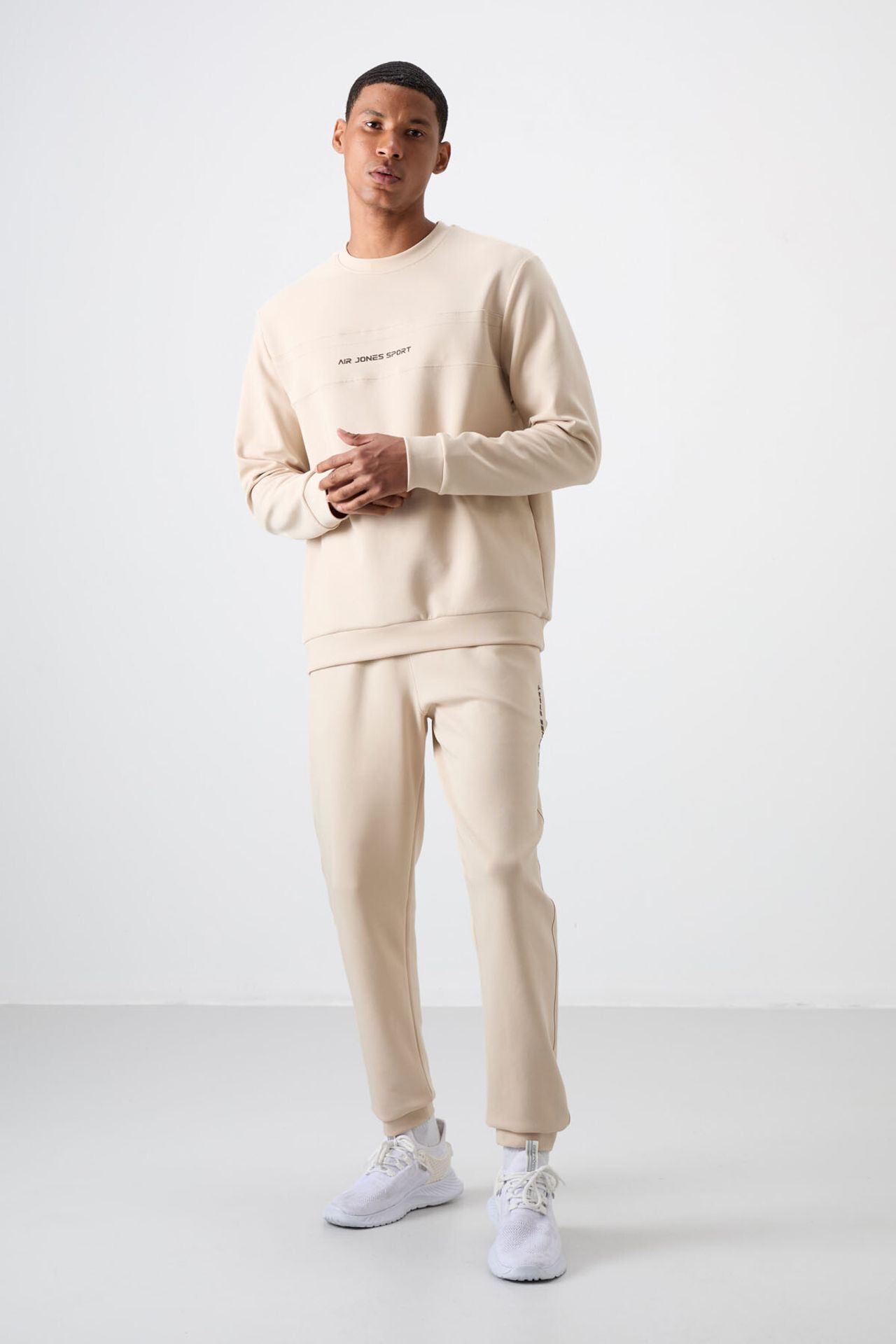 TOMMY Printed Fleece Sweatshirt And Pants Set 4