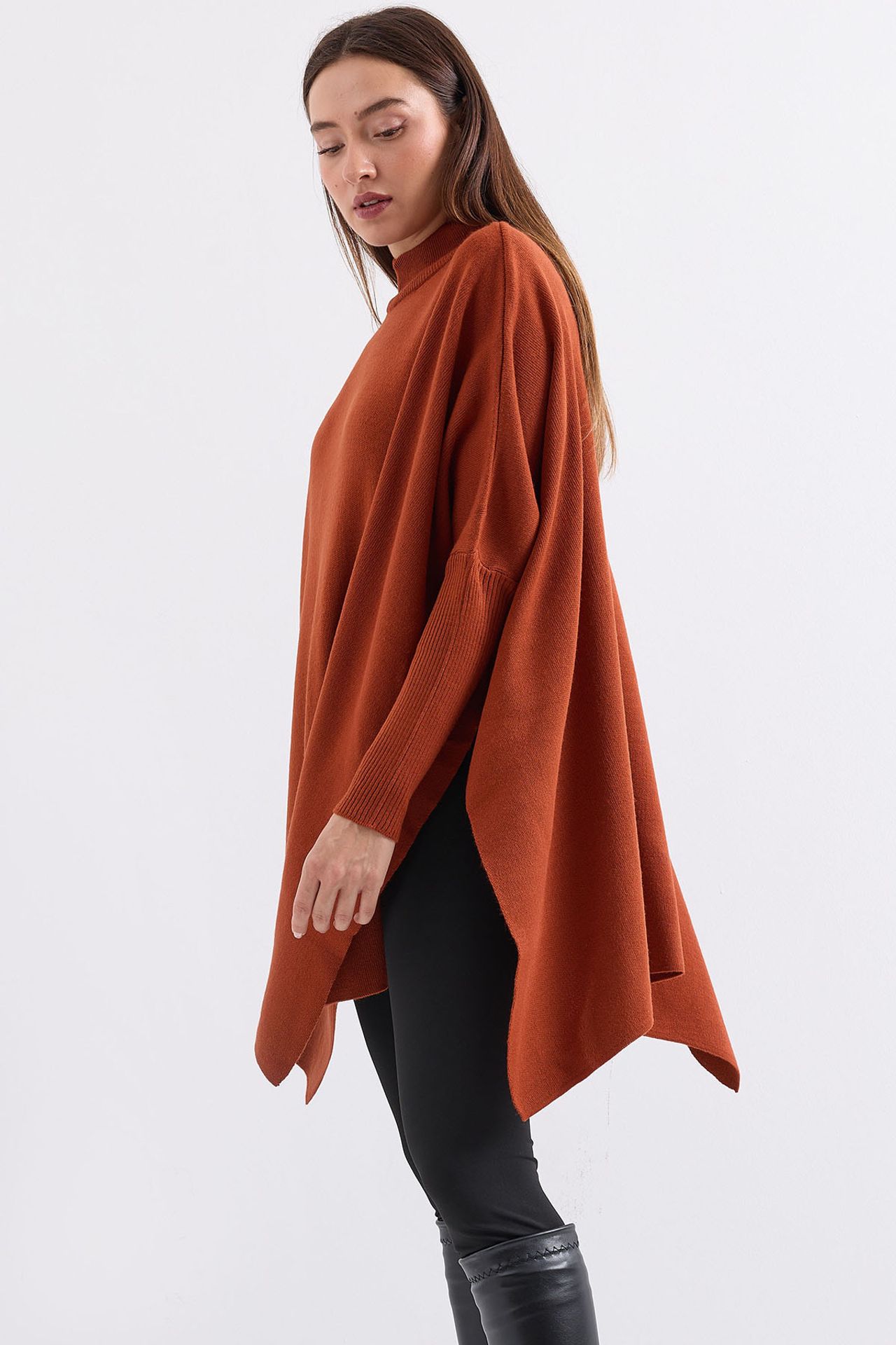 BDART Oversized Acrylic Crew Neck Jumper 4