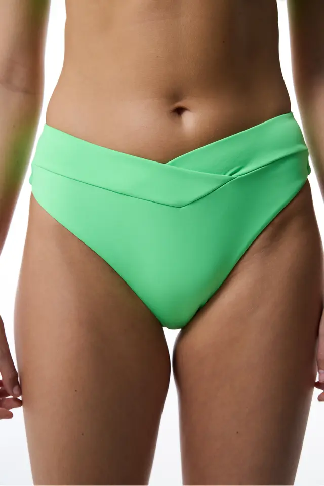 PENTI V-Cut Slip Bikini Bottom