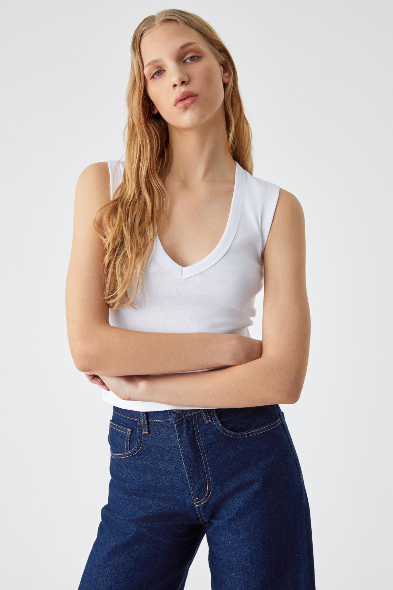 GRIMELANGE V-Neck Ribbed Sleeveless Blouse 5