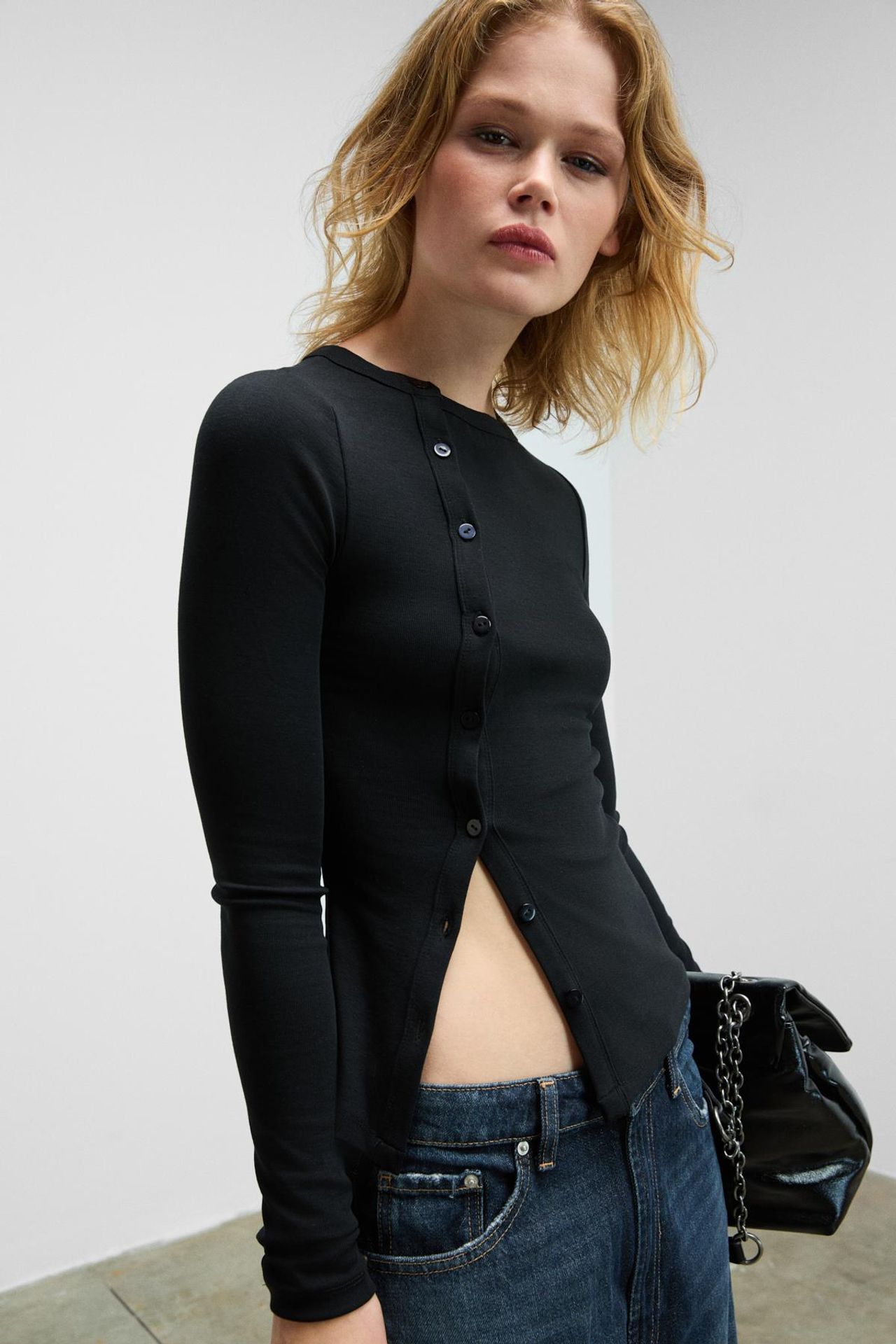 GRIMELANGE Slim Fit Crew Neck Button Blouse 4