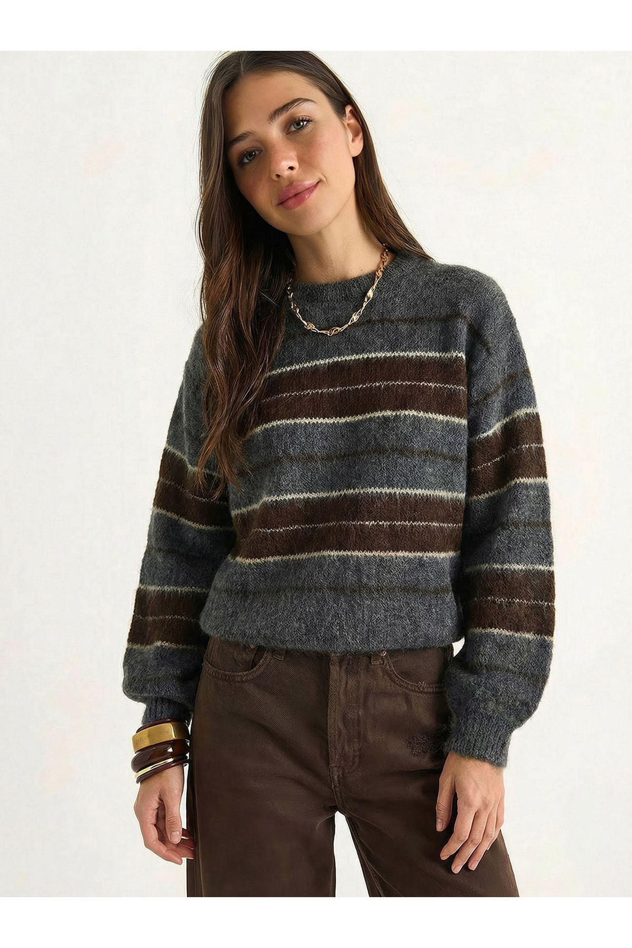 LUCCI Striped Knit Crew Neck Sweater 2