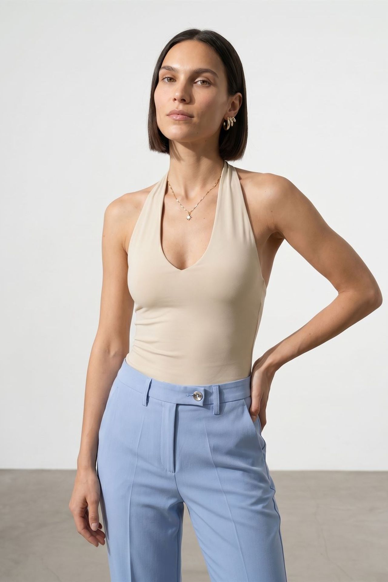 DILVIN Halter Neck Cut-Out Bodysuit 4