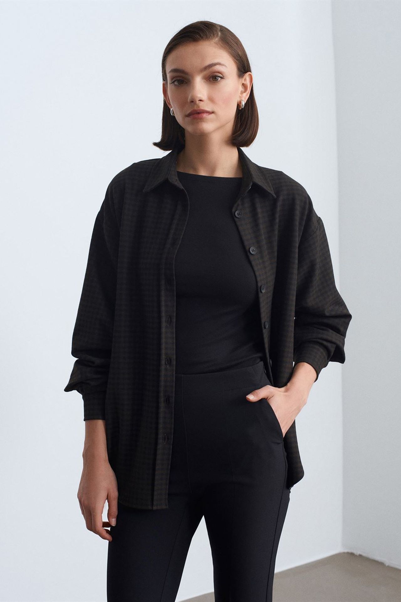 DILVIN Oversized Long-sleeve Micro-pattern Shirt 2