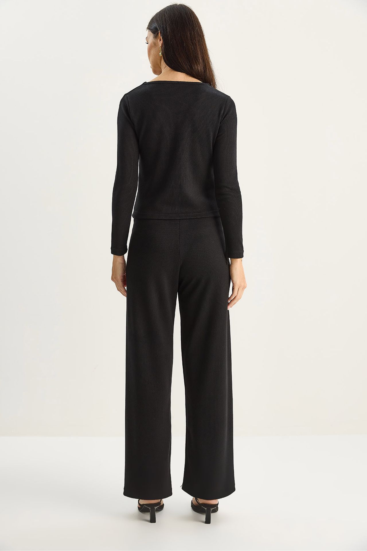 LUCCI V-Neck Knitted Wide Leg Two-Piece Set 6