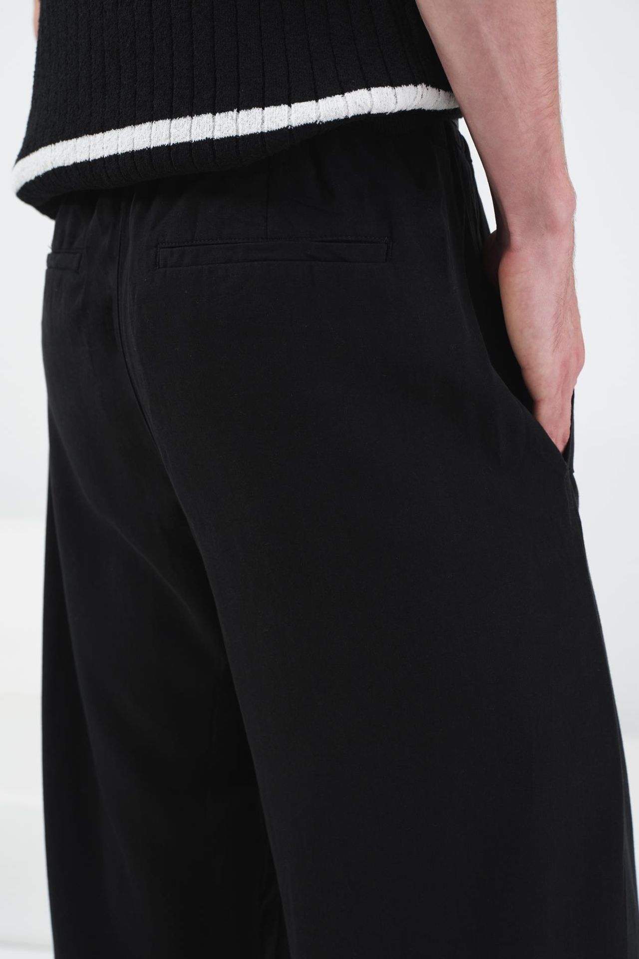 GIESTO Wide Leg Pleated Trousers 4