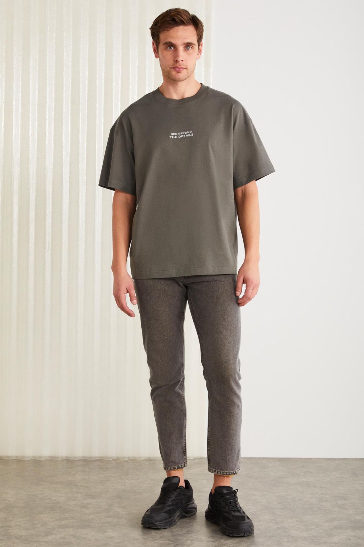 GRIMELANGE Oversized Printed Crew Neck T-Shirt 4