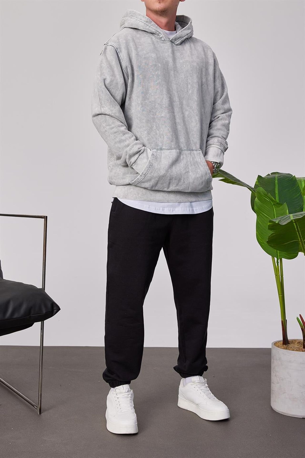 NOMARC Temel Kapüşonlu Cepli Hoodie 1