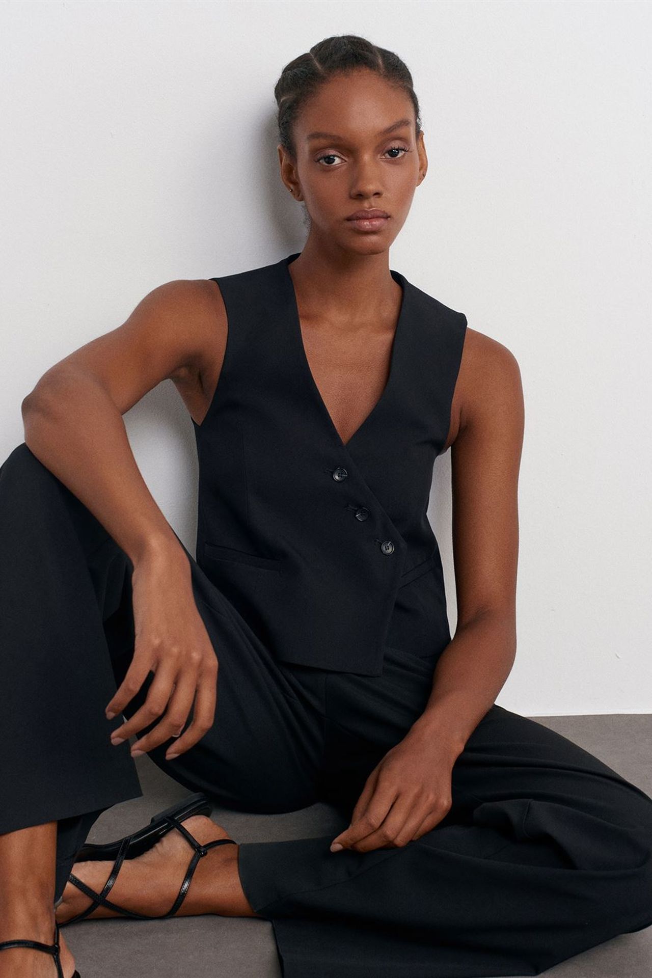 DILVIN Crop Woven Waistcoat With Button Front 2