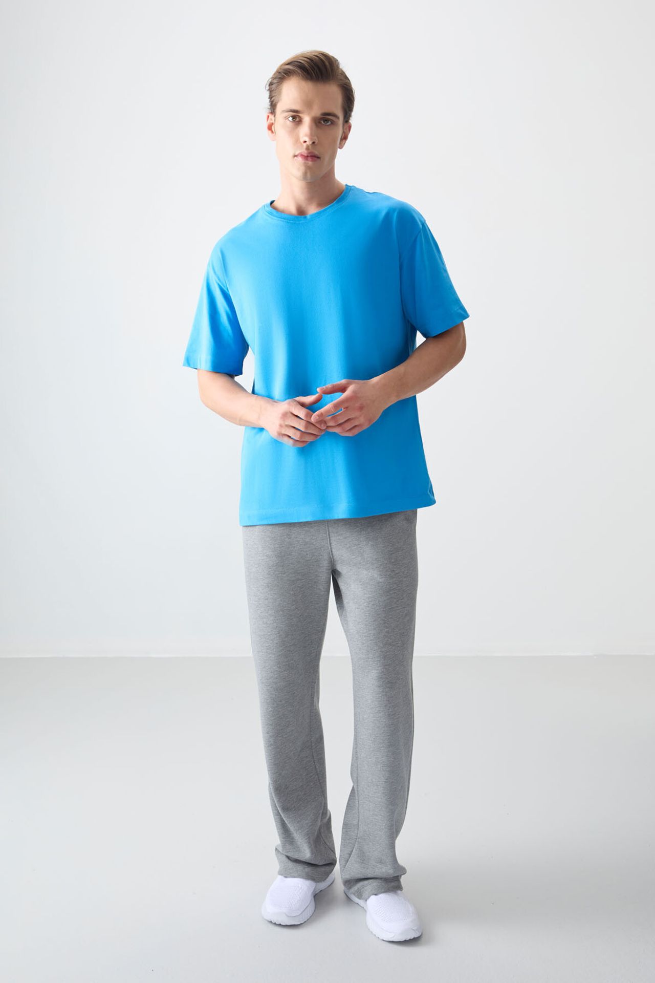 TOMMY Oversized Cotton Crew Neck T-Shirt 3