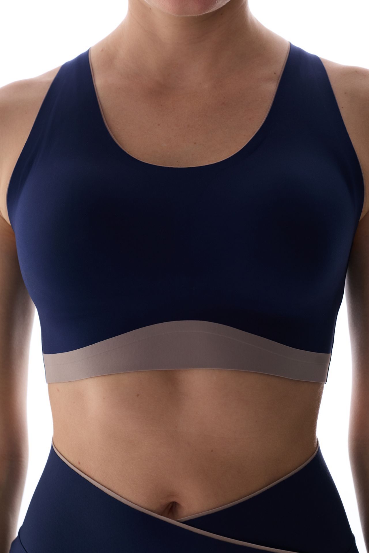 PENTI Contrast Zero Feel Sports Bra