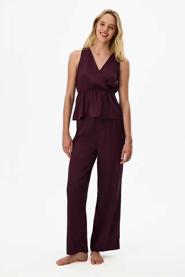 PENTI Aurora Dark Floral Satin Cami Pajama Top
