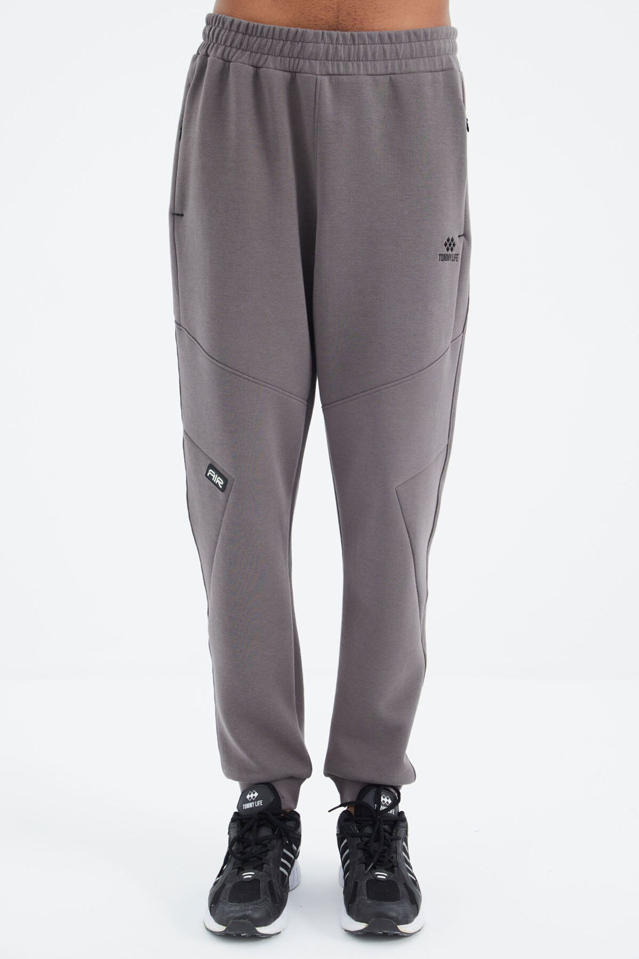 TOMMY Men's Relaxed Fit Fleece Sweatpants 2