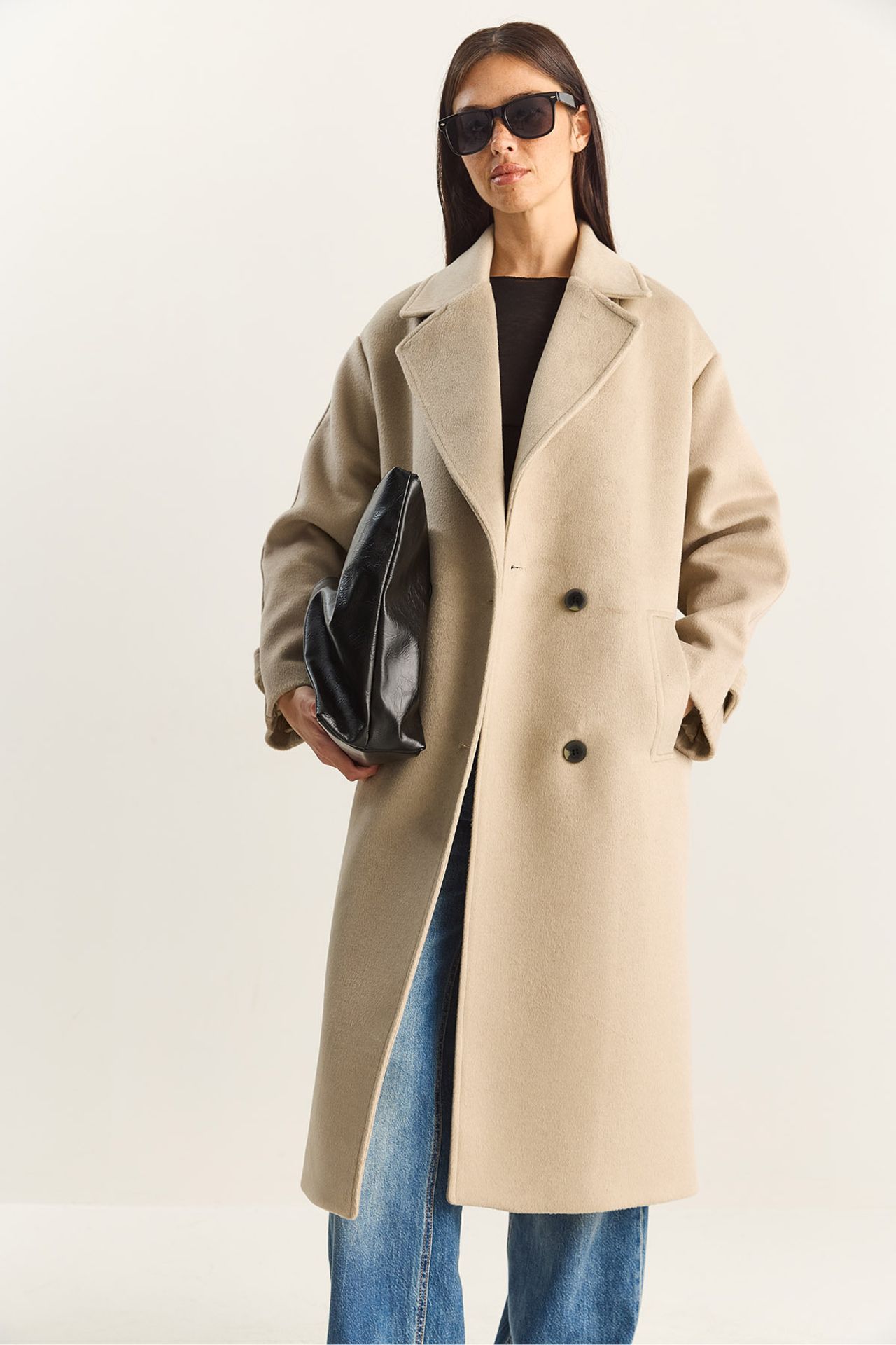 LUCCI Oversized Long Coat 2