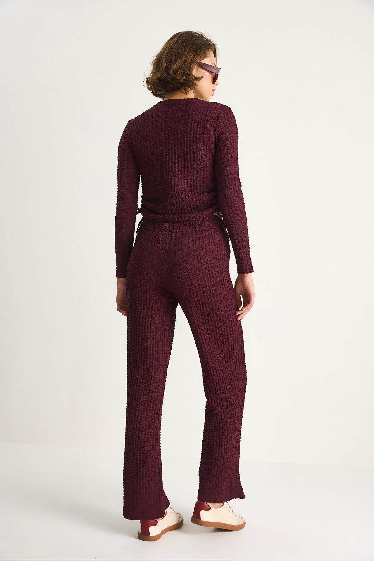 LUCCI Fitted Two-Piece Coord Set with Flared Pants 6