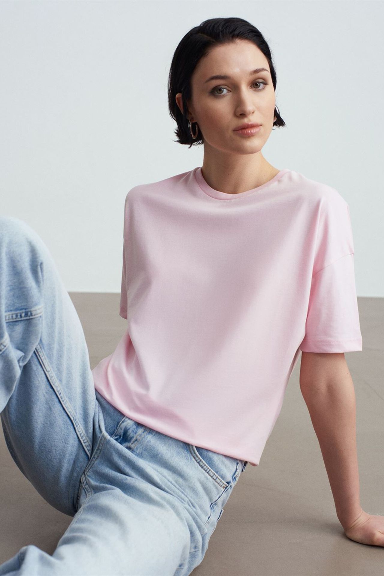 DILVIN Women's Cotton Crew Neck T-Shirt 2