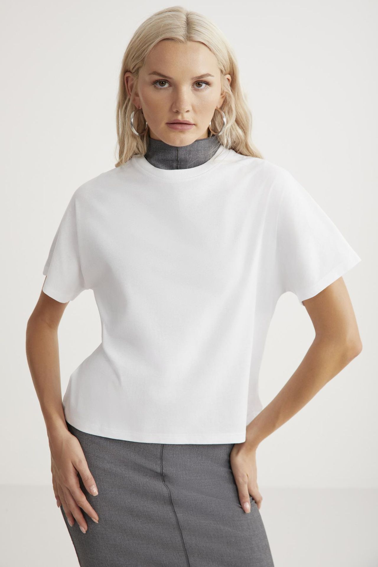 GRIMELANGE Crew Neck Short Sleeve T-Shirt 4