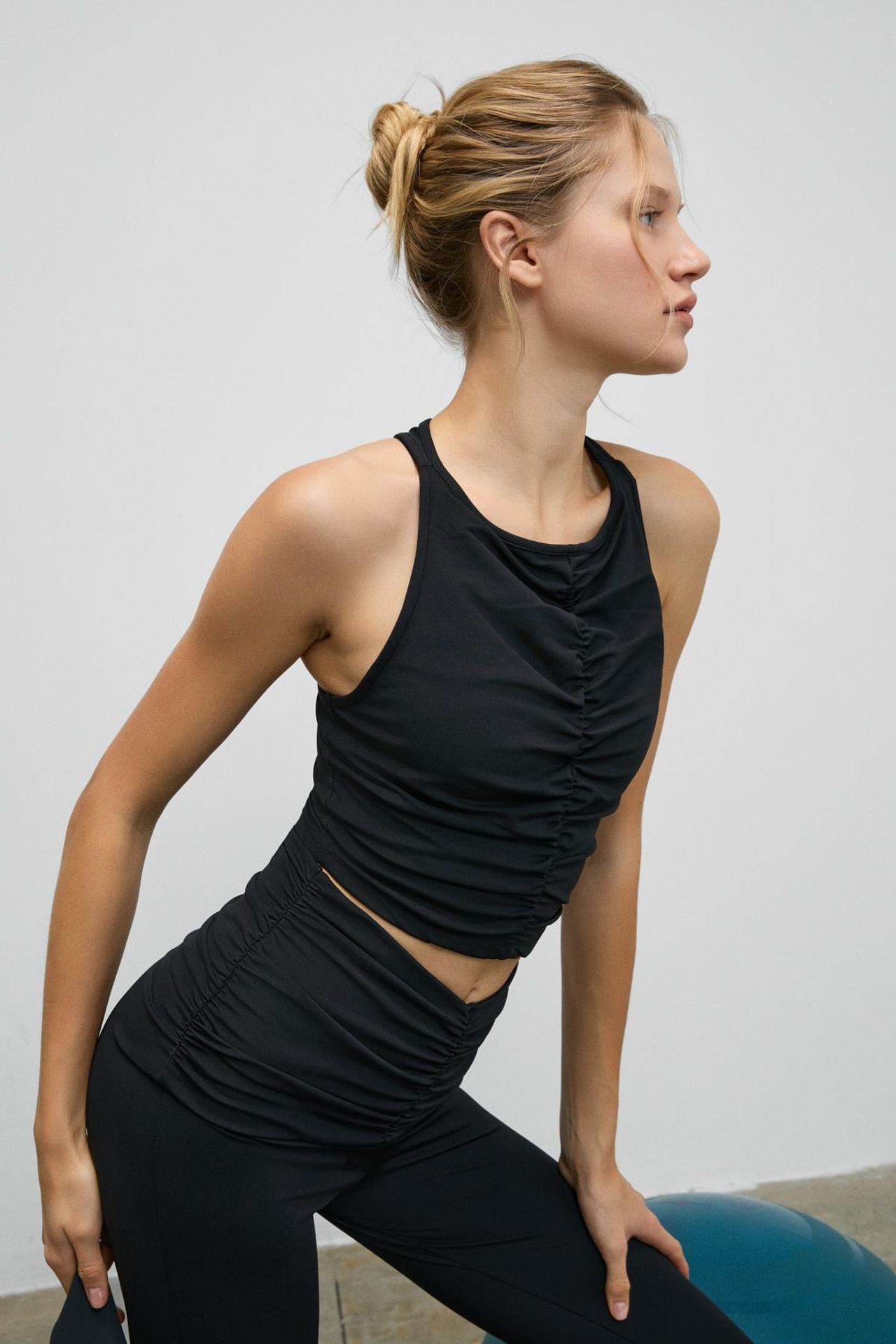 GRIMELANGE Short Fitted Crop Top 2