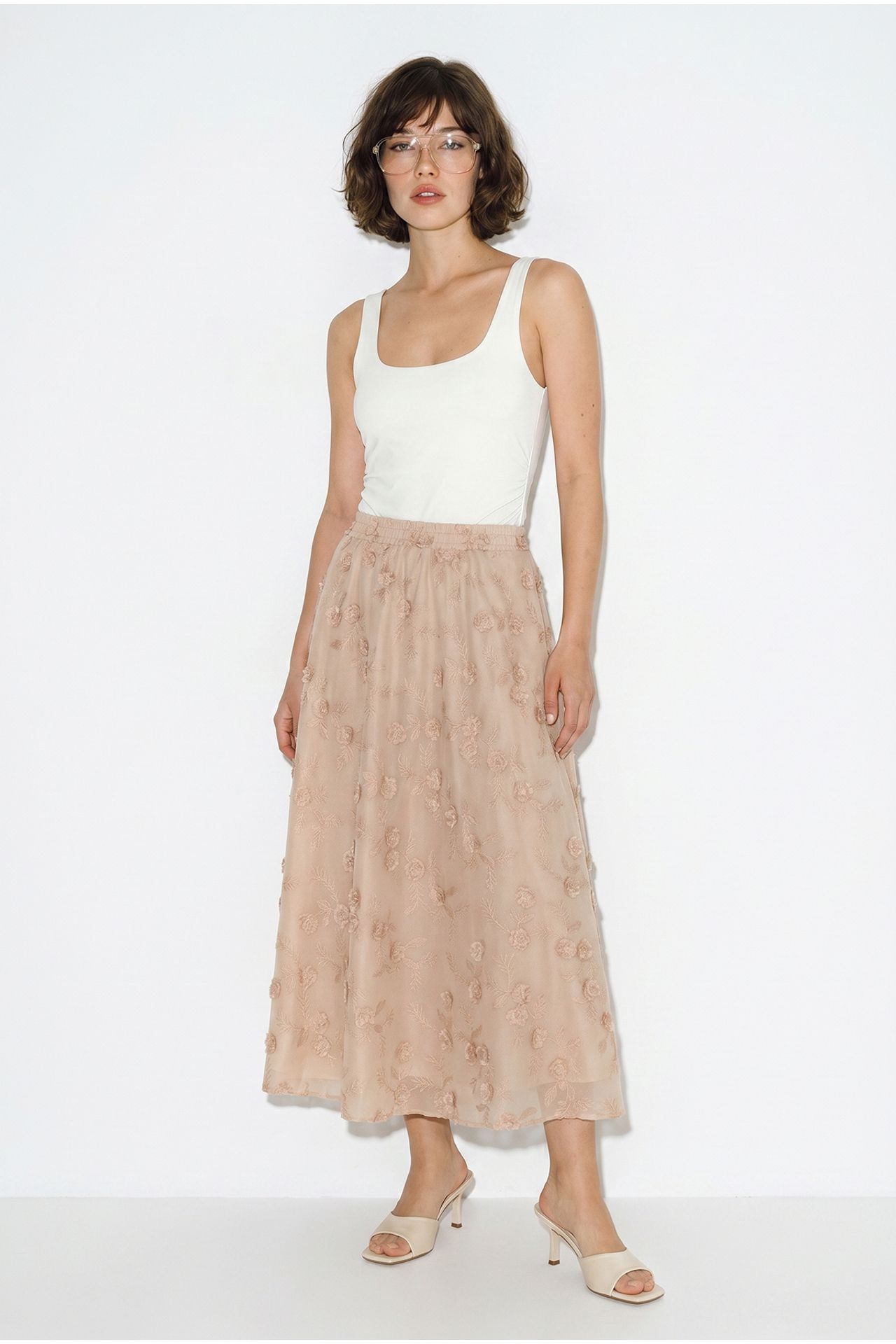 LUCCI Embroidered High-Waist Midi A-Line Skirt 4