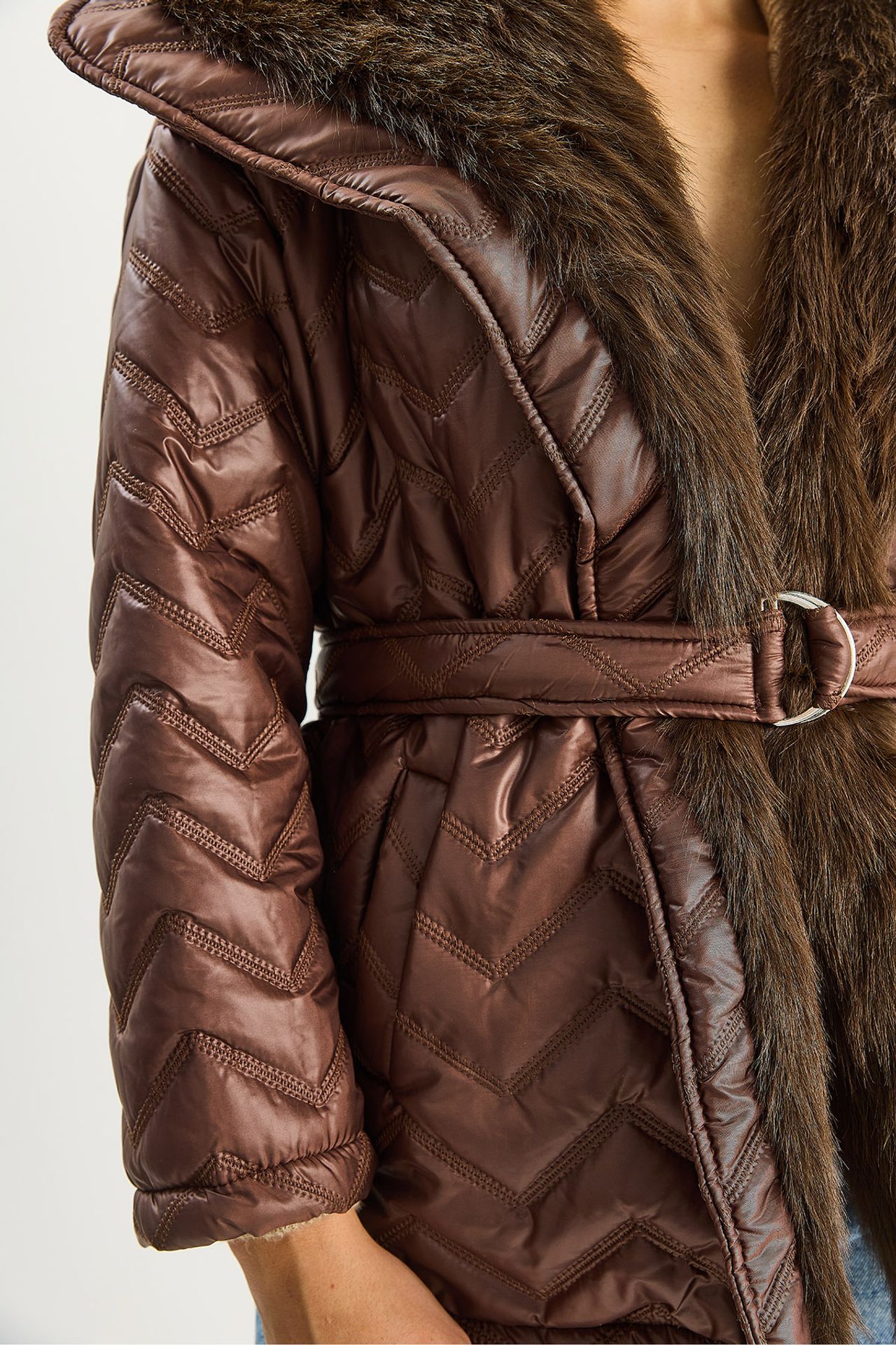 LUCCI Hooded Faux Fur Detailed Jacket