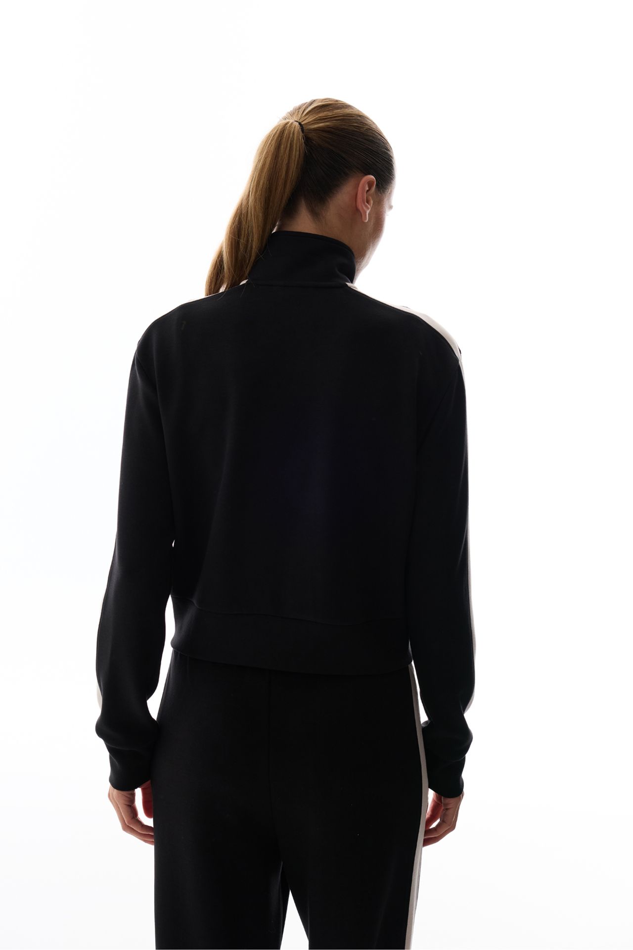 PENTI Silky Touch Striped Detail Sweatshirt 5
