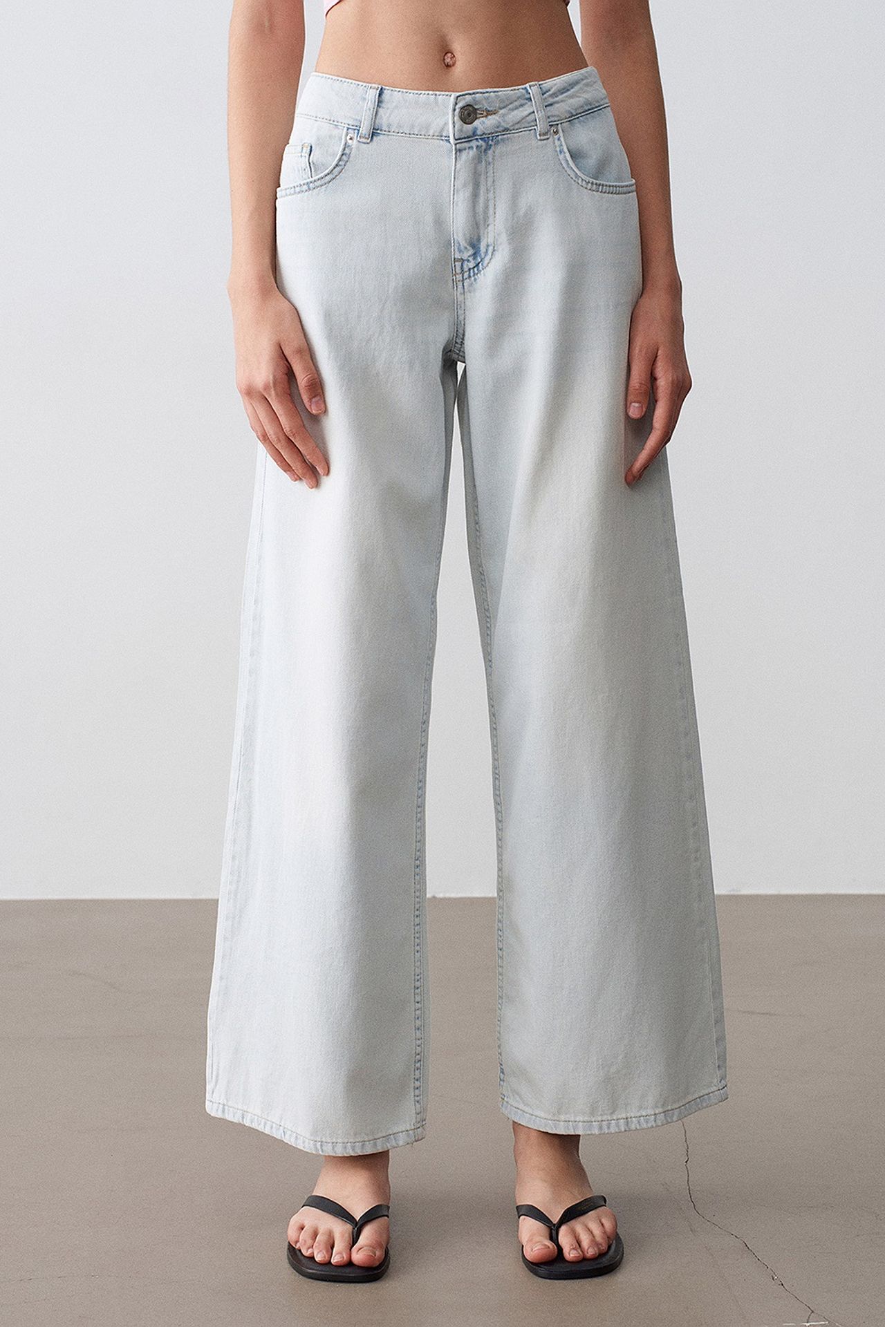 DILVIN Low-Waist Wide-Leg Cotton Denim Jeans