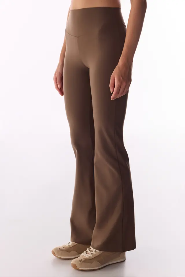 PENTI Flared Soft Feel Leggings