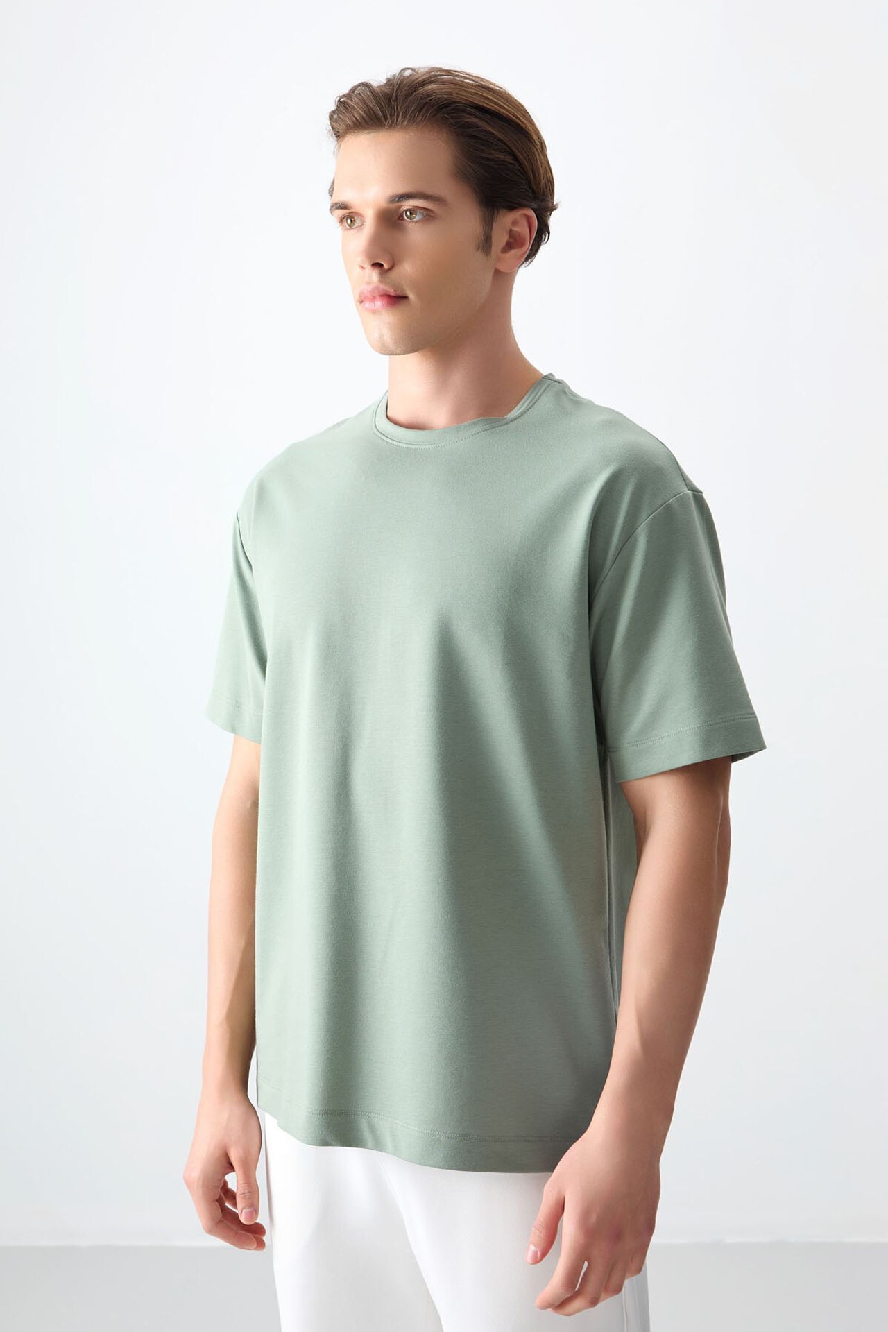 TOMMY Oversized Cotton Blend Crew Neck T-Shirt 6